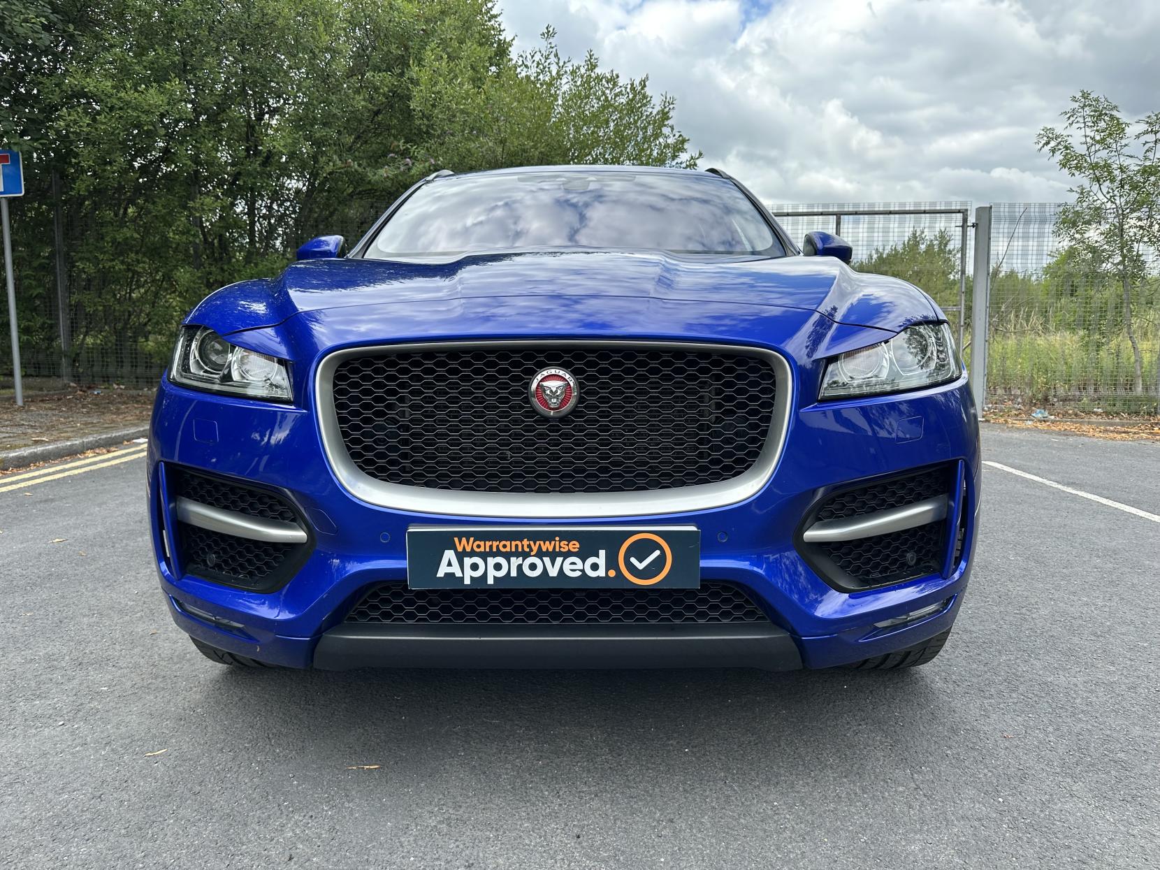 Jaguar F-PACE 2.0 D240 R-Sport SUV 5dr Diesel Auto AWD Euro 6 (s/s) (240 ps)