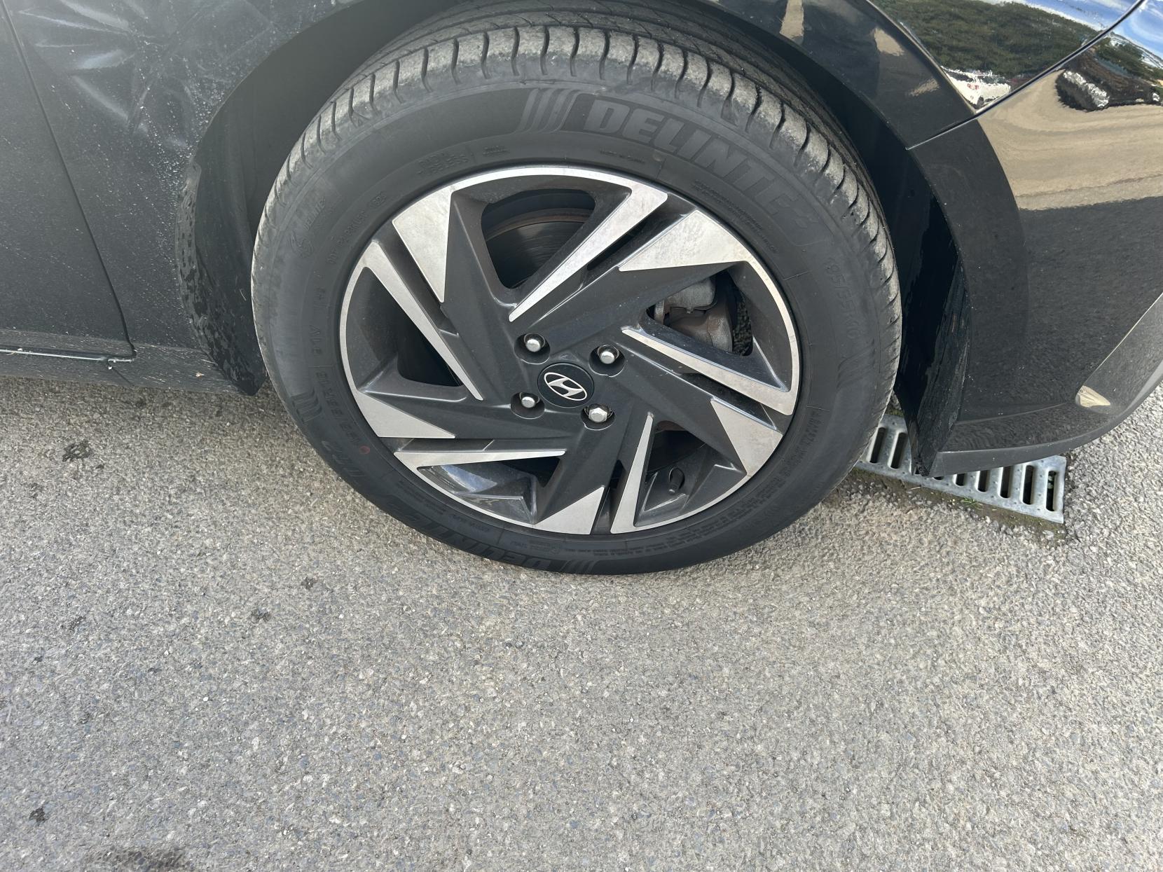 Hyundai i20 1.0 T-GDi MHEV SE Connect Hatchback 5dr Petrol Hybrid Manual Euro 6 (s/s) (100 ps)