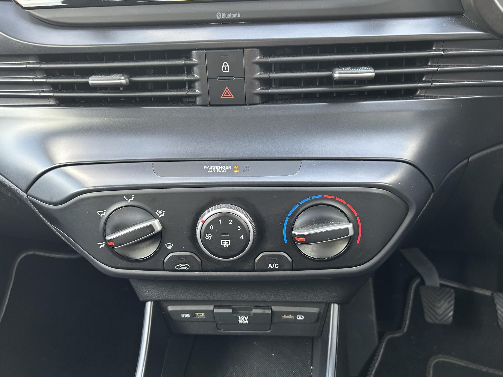 Hyundai i20 1.0 T-GDi MHEV SE Connect Hatchback 5dr Petrol Hybrid Manual Euro 6 (s/s) (100 ps)