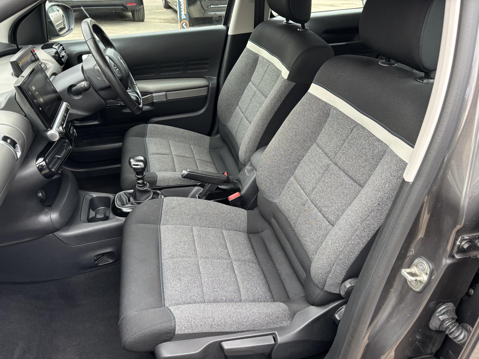 Citroen C4 Cactus 1.2 PureTech GPF Feel Hatchback 5dr Petrol Manual Euro 6 (s/s) (110 ps)