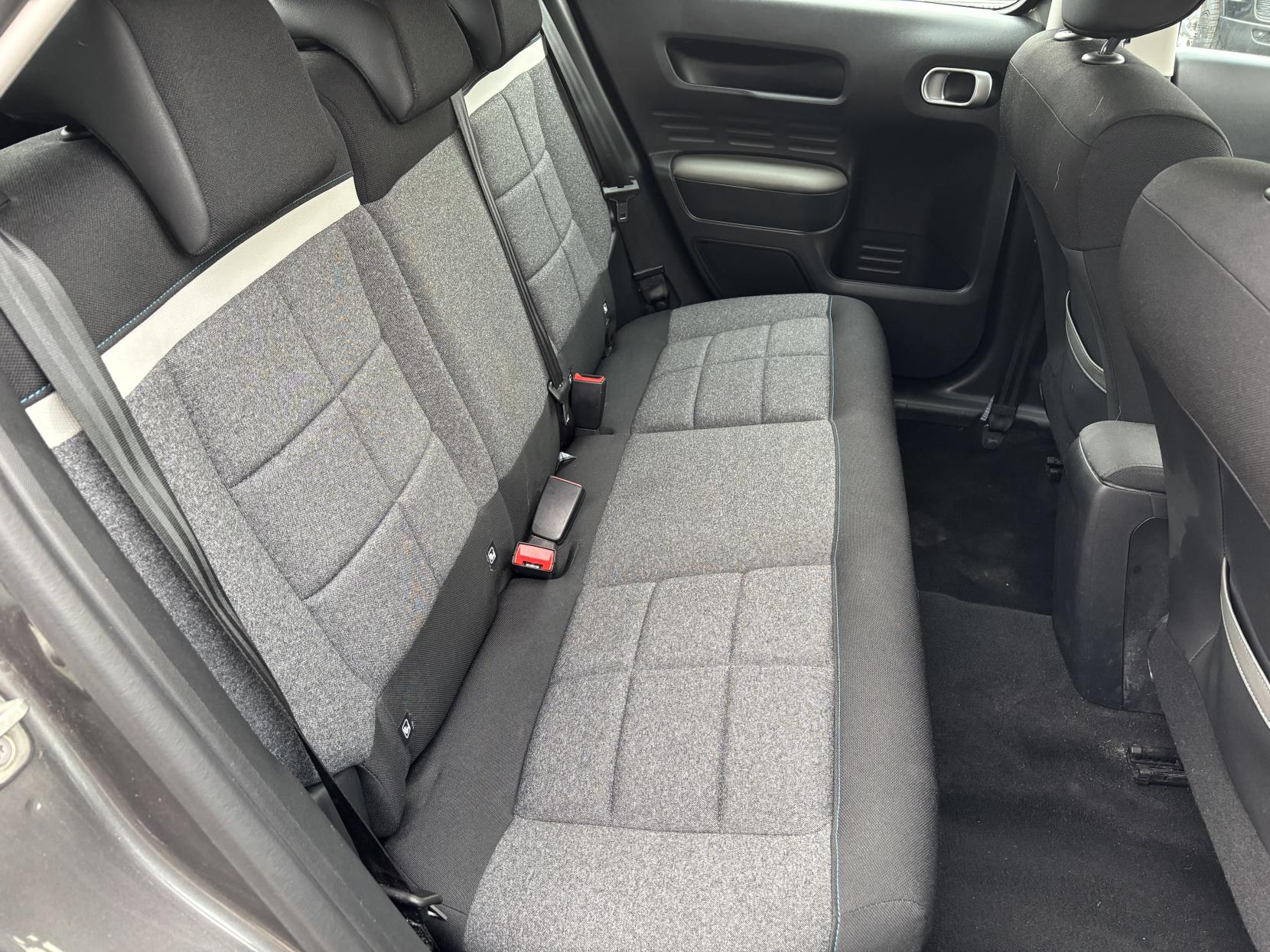 Citroen C4 Cactus 1.2 PureTech GPF Feel Hatchback 5dr Petrol Manual Euro 6 (s/s) (110 ps)