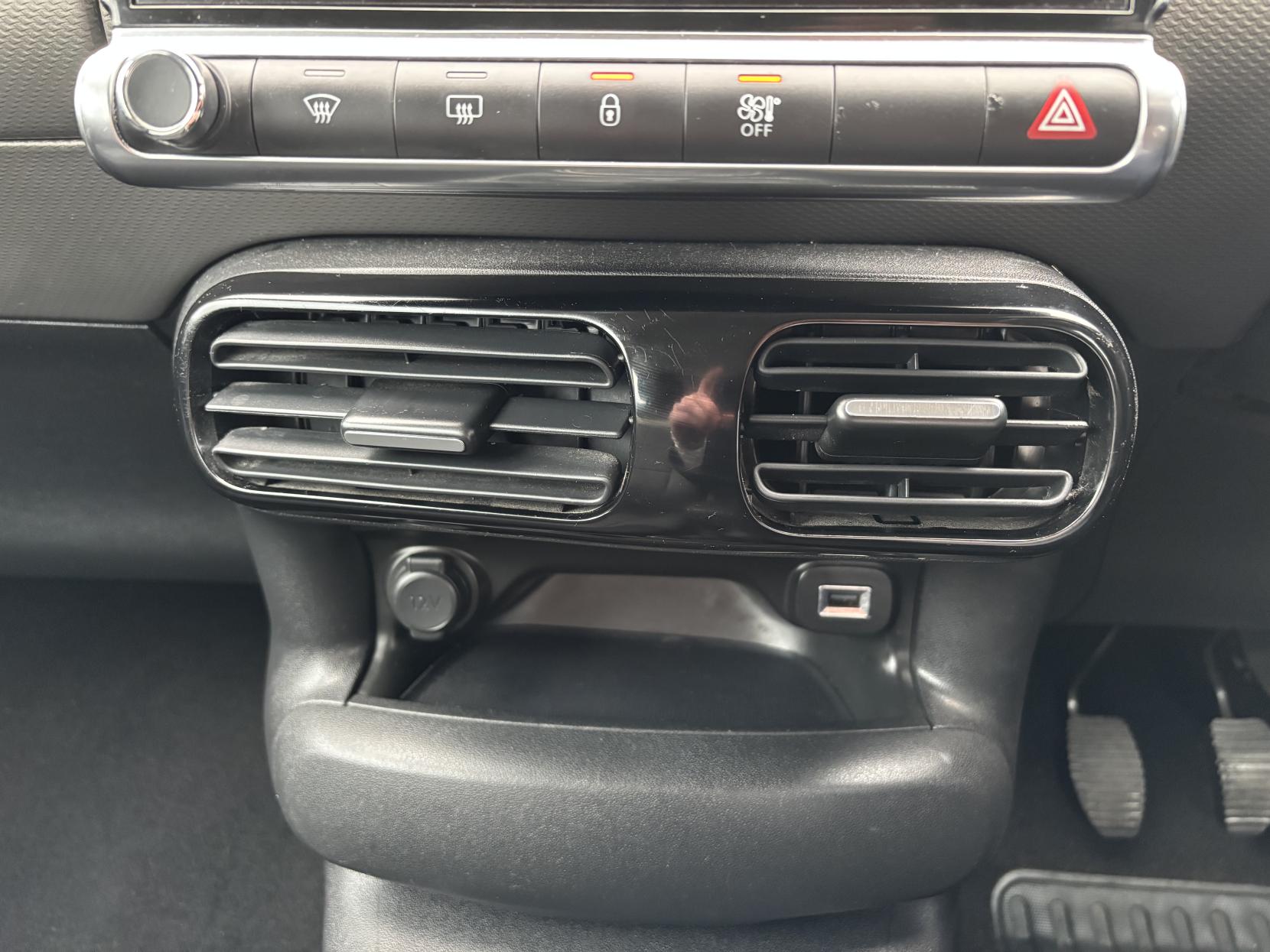 Citroen C4 Cactus 1.2 PureTech GPF Feel Hatchback 5dr Petrol Manual Euro 6 (s/s) (110 ps)