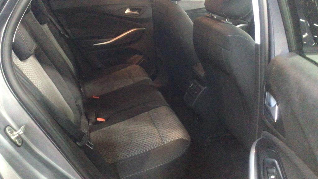 Vauxhall Grandland X 1.2 Turbo SE Premium SUV 5dr Petrol Manual Euro 6 (s/s) (130 ps)