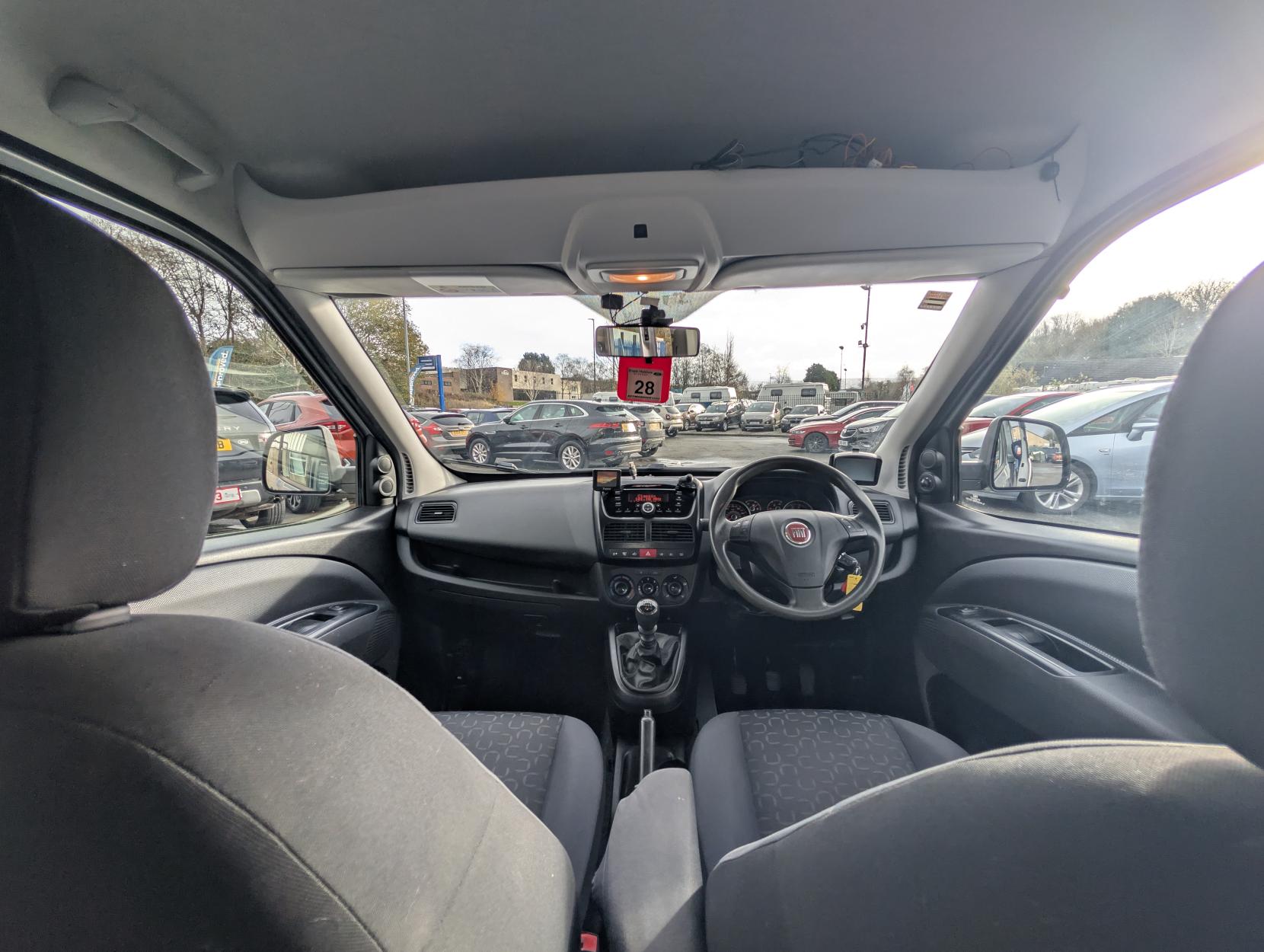 Fiat Doblo 1.6 MultiJet Easy MPV 5dr Diesel Manual Euro 6 (95 ps)