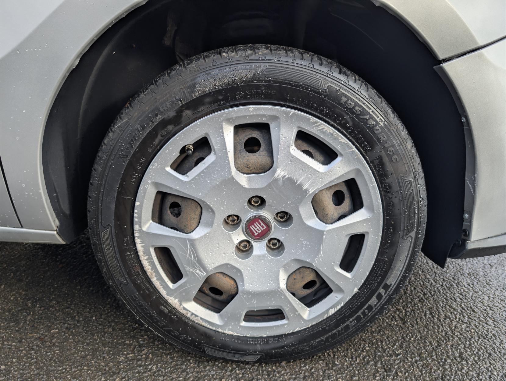 Fiat Doblo 1.6 MultiJet Easy MPV 5dr Diesel Manual Euro 6 (95 ps)