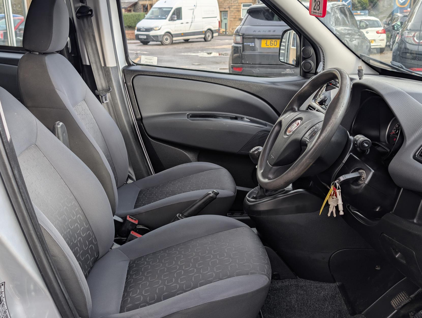 Fiat Doblo 1.6 MultiJet Easy MPV 5dr Diesel Manual Euro 6 (95 ps)