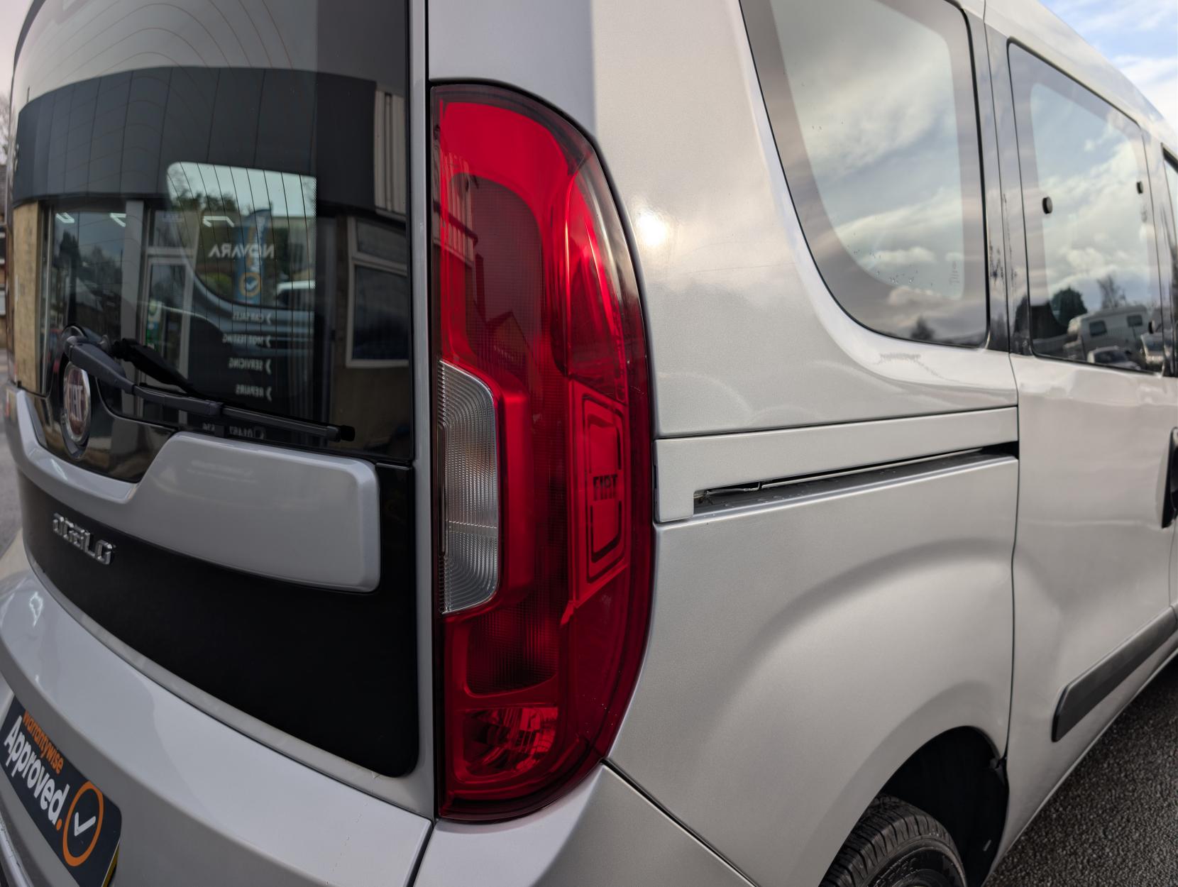 Fiat Doblo 1.6 MultiJet Easy MPV 5dr Diesel Manual Euro 6 (95 ps)