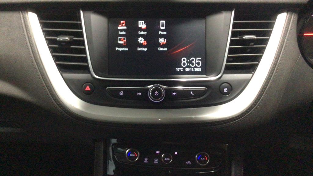 Vauxhall Grandland X 1.2 Turbo GPF SE SUV 5dr Petrol Manual Euro 6 (s/s) (130 ps)