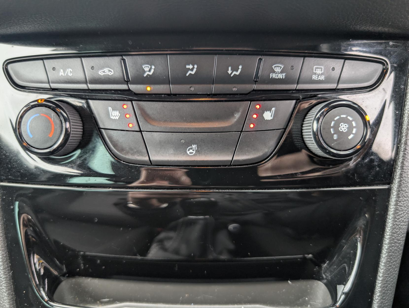 Vauxhall Astra 1.6i Turbo SRi Hatchback 5dr Petrol Manual Euro 6 (s/s) (200 ps)