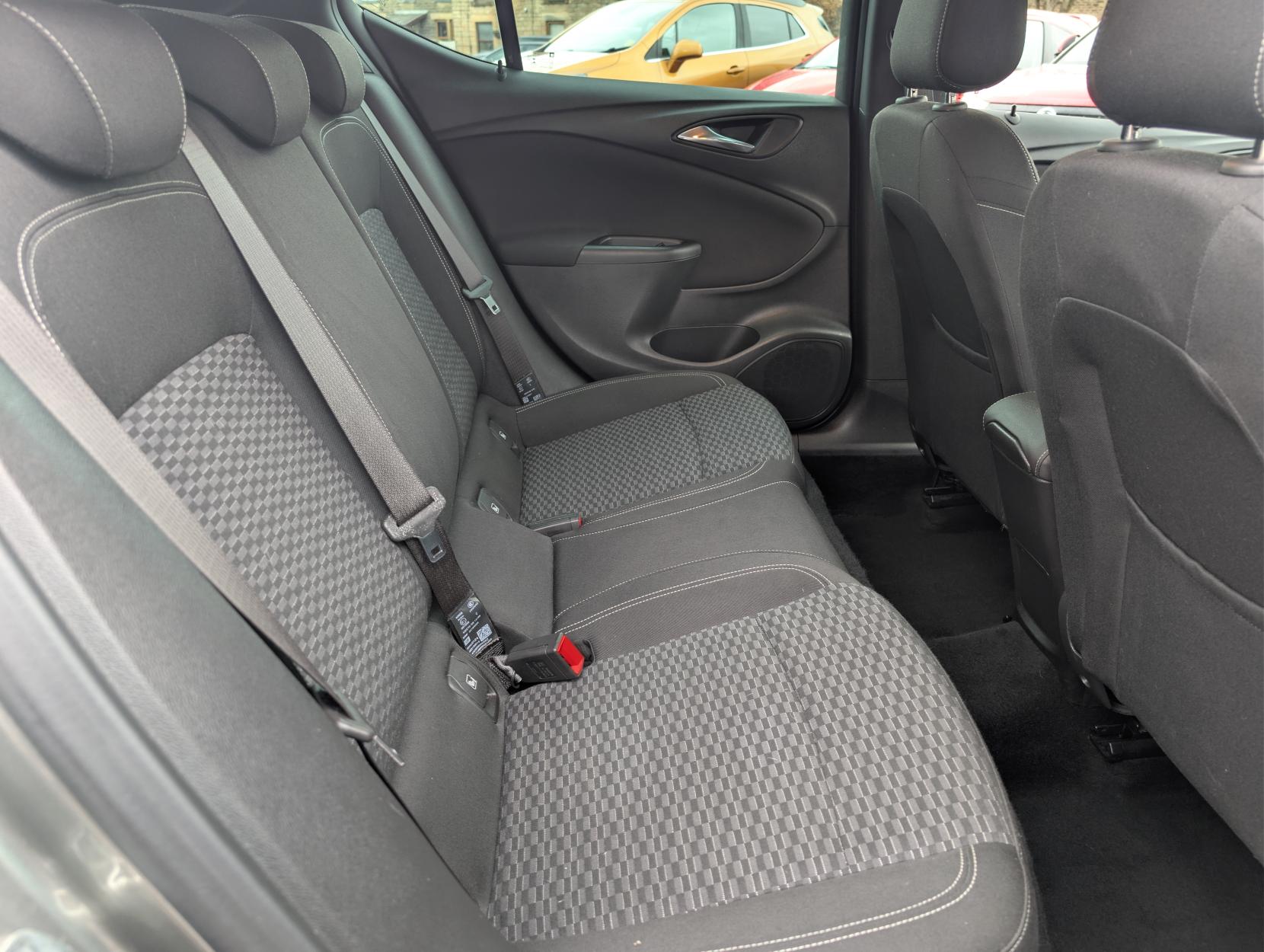 Vauxhall Astra 1.6i Turbo SRi Hatchback 5dr Petrol Manual Euro 6 (s/s) (200 ps)