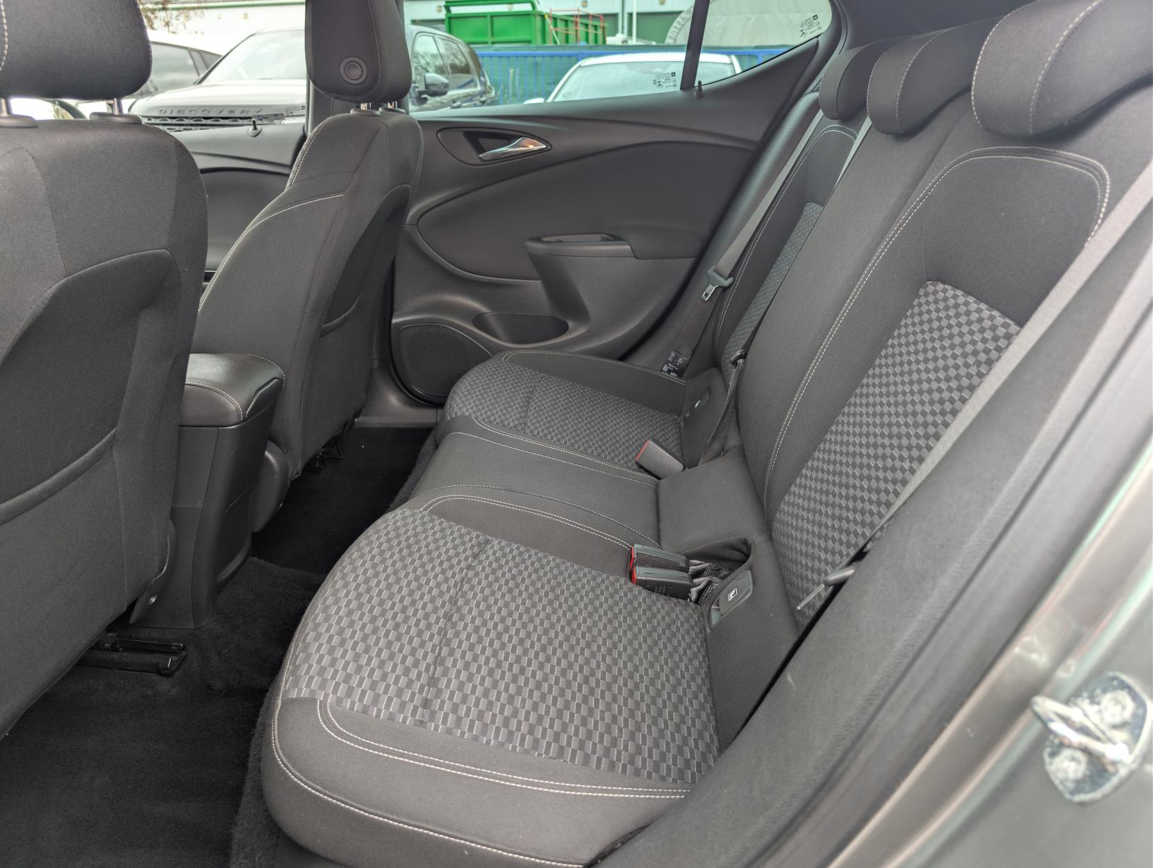 Vauxhall Astra 1.6i Turbo SRi Hatchback 5dr Petrol Manual Euro 6 (s/s) (200 ps)