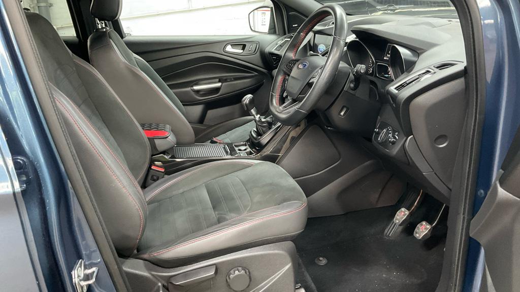 Ford Kuga 1.5T EcoBoost GPF ST-Line SUV 5dr Petrol Manual Euro 6 (s/s) (150 ps)