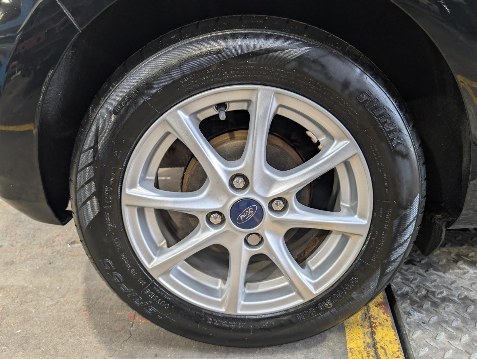 Ford Fiesta 1.1 Ti-VCT Zetec Hatchback 3dr Petrol Manual Euro 6 (s/s) (85 ps)