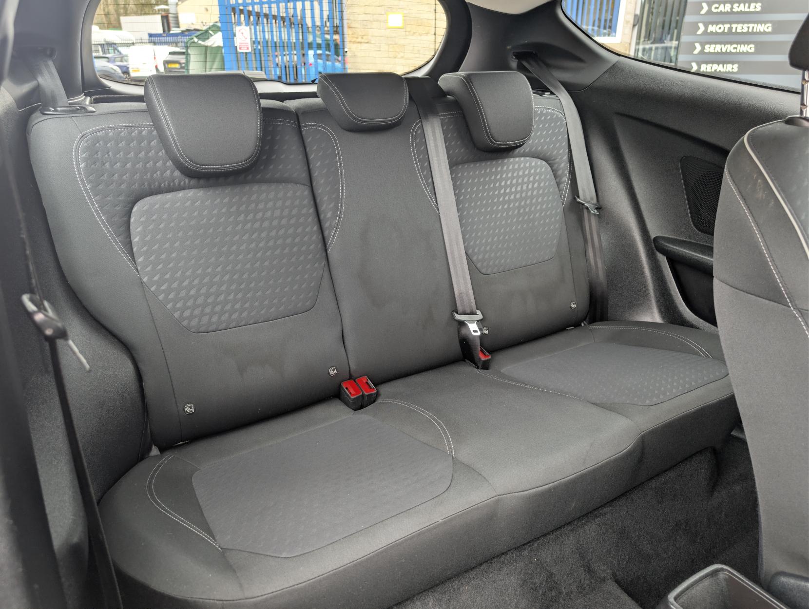 Ford Fiesta 1.1 Ti-VCT Zetec Hatchback 3dr Petrol Manual Euro 6 (s/s) (85 ps)