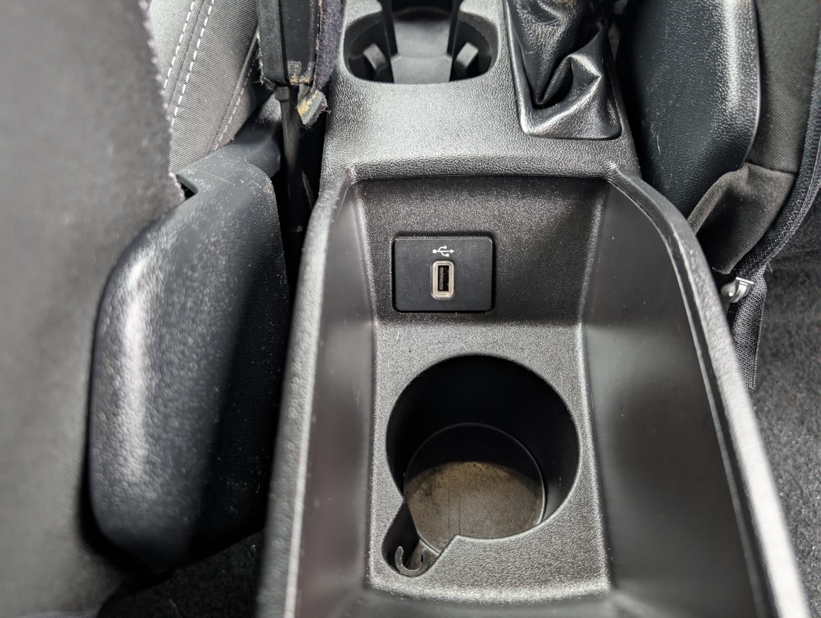 Ford Fiesta 1.1 Ti-VCT Zetec Hatchback 3dr Petrol Manual Euro 6 (s/s) (85 ps)