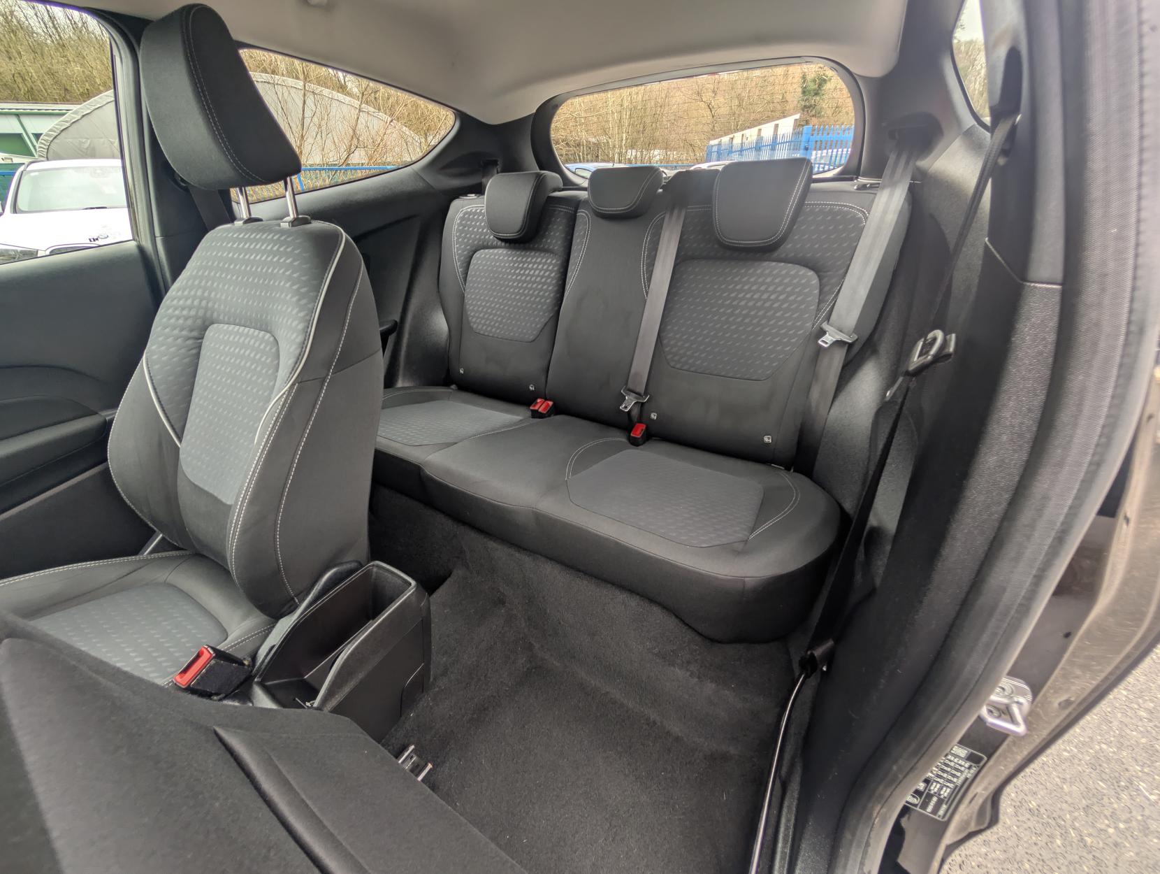 Ford Fiesta 1.1 Ti-VCT Zetec Hatchback 3dr Petrol Manual Euro 6 (s/s) (85 ps)