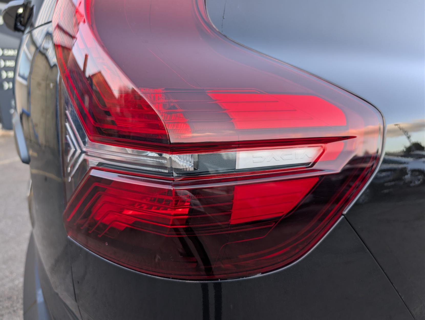 Dacia Jogger 1.0 TCe EXTREME MPV 5dr Petrol Manual Euro 6 (s/s) (110 ps)