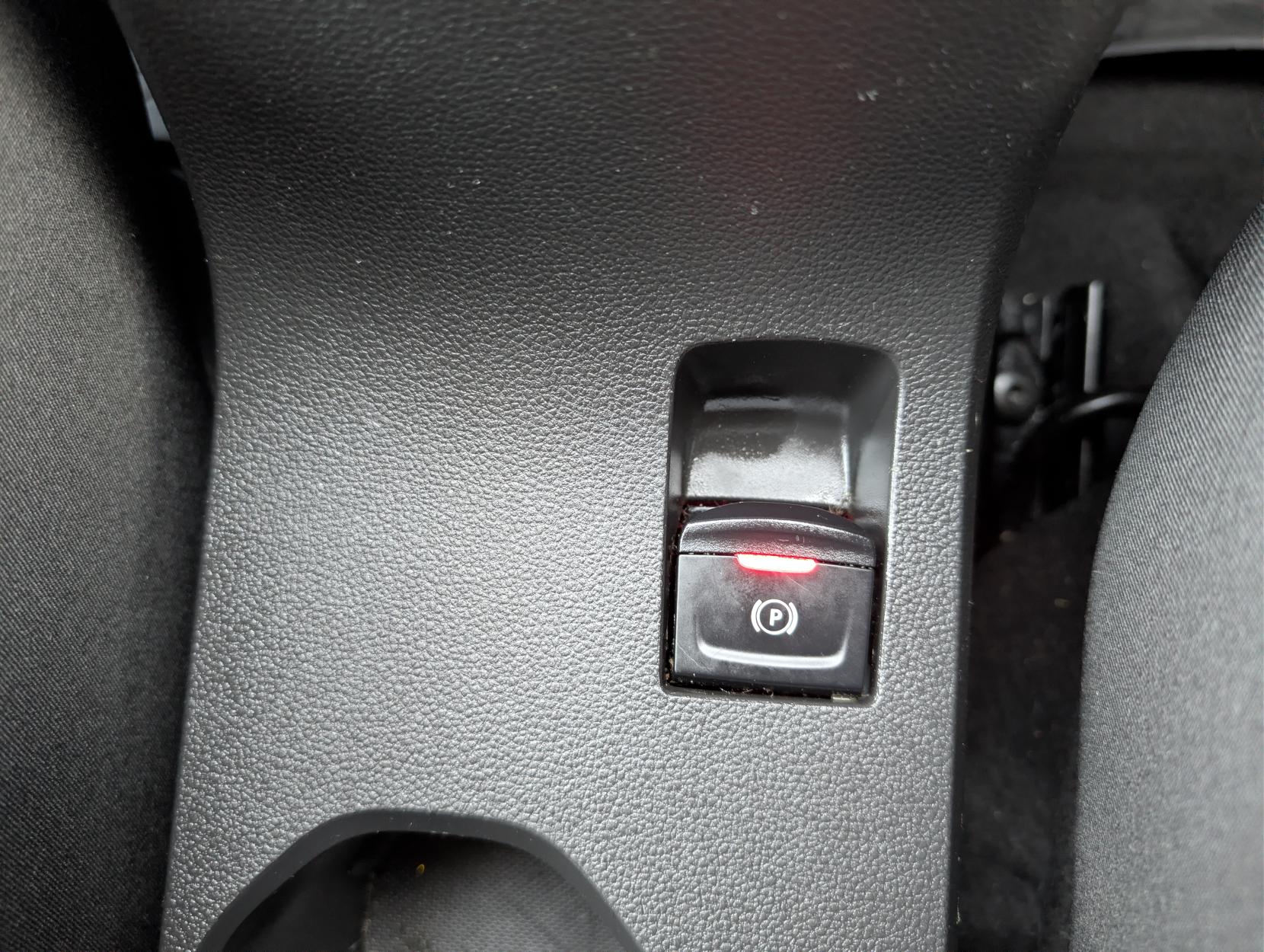 Dacia Jogger 1.0 TCe EXTREME MPV 5dr Petrol Manual Euro 6 (s/s) (110 ps)