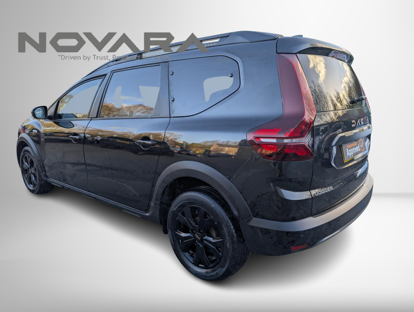 Dacia Jogger 1.0 TCe EXTREME MPV 5dr Petrol Manual Euro 6 (s/s) (110 ps)