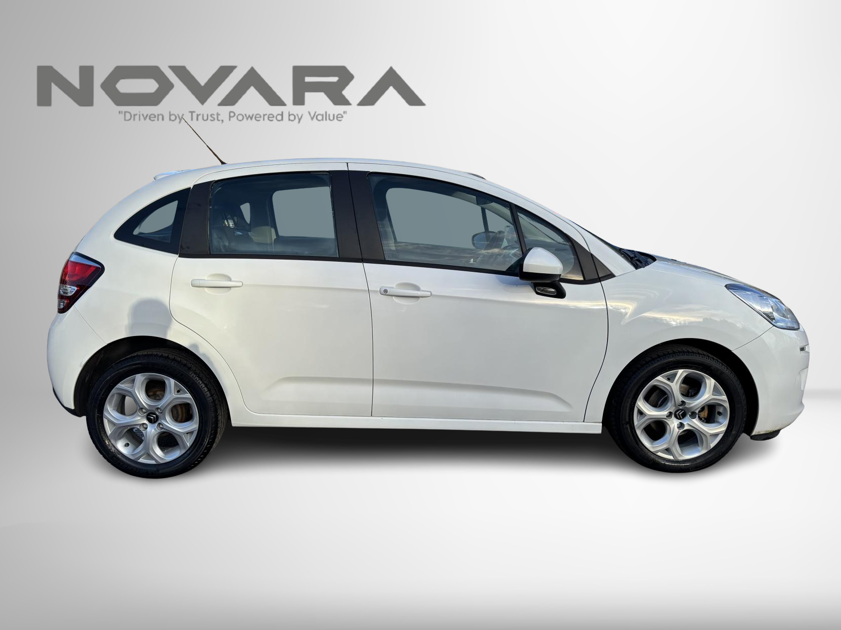 Citroen C3 1.2 PureTech Edition Hatchback 5dr Petrol Manual Euro 6 (82 ps)