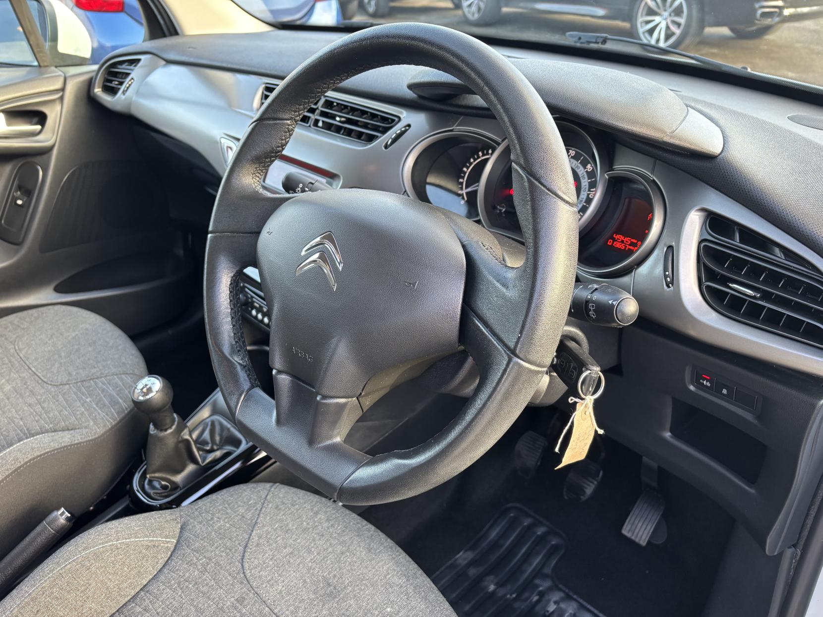 Citroen C3 1.2 PureTech Edition Hatchback 5dr Petrol Manual Euro 6 (82 ps)