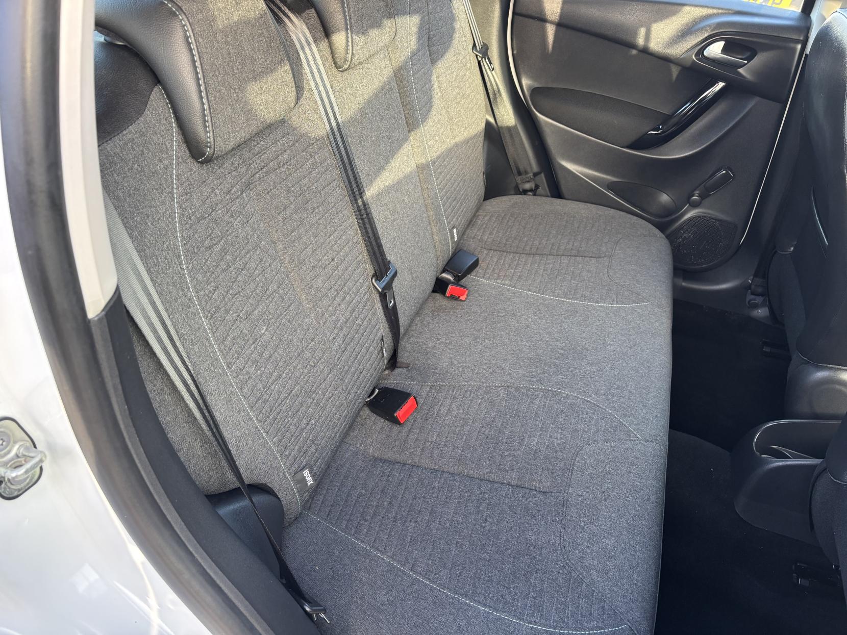 Citroen C3 1.2 PureTech Edition Hatchback 5dr Petrol Manual Euro 6 (82 ps)