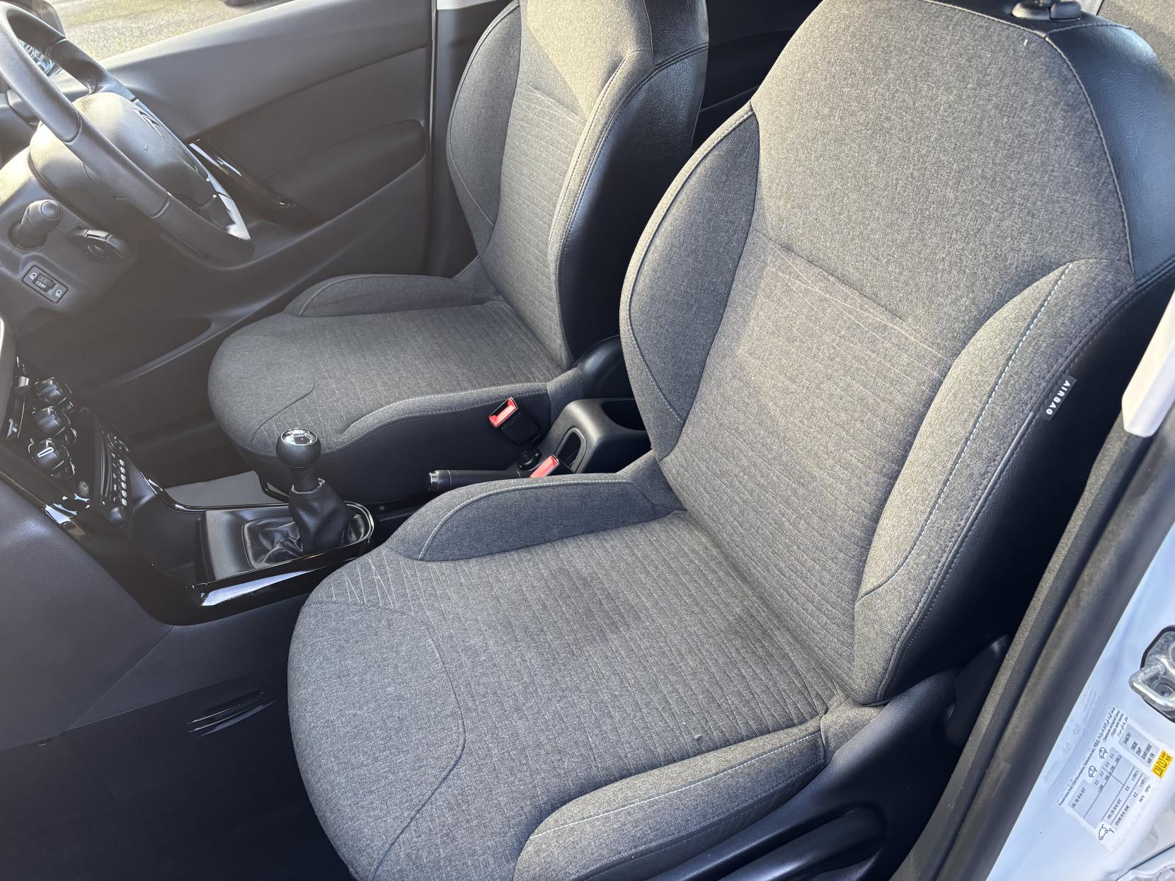 Citroen C3 1.2 PureTech Edition Hatchback 5dr Petrol Manual Euro 6 (82 ps)