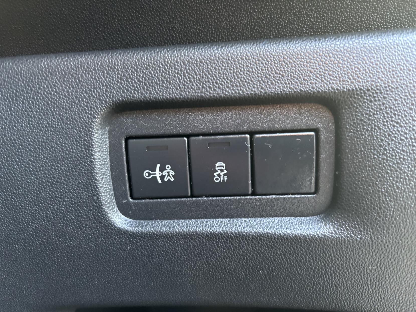 Citroen C3 1.2 PureTech Edition Hatchback 5dr Petrol Manual Euro 6 (82 ps)