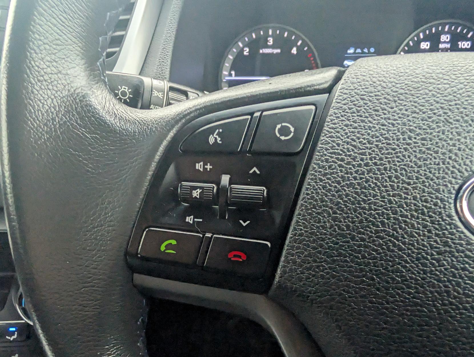 Hyundai TUCSON 1.7 CRDi Blue Drive SE SUV 5dr Diesel Manual Euro 6 (s/s) (116 ps)