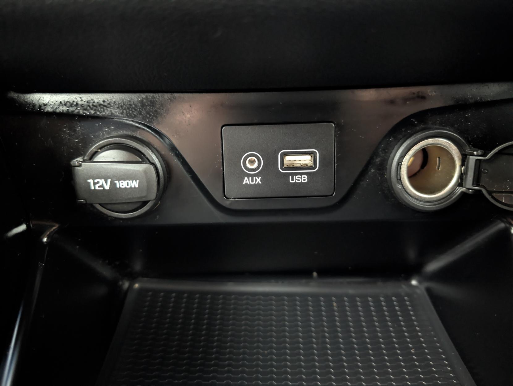 Hyundai TUCSON 1.7 CRDi Blue Drive SE SUV 5dr Diesel Manual Euro 6 (s/s) (116 ps)