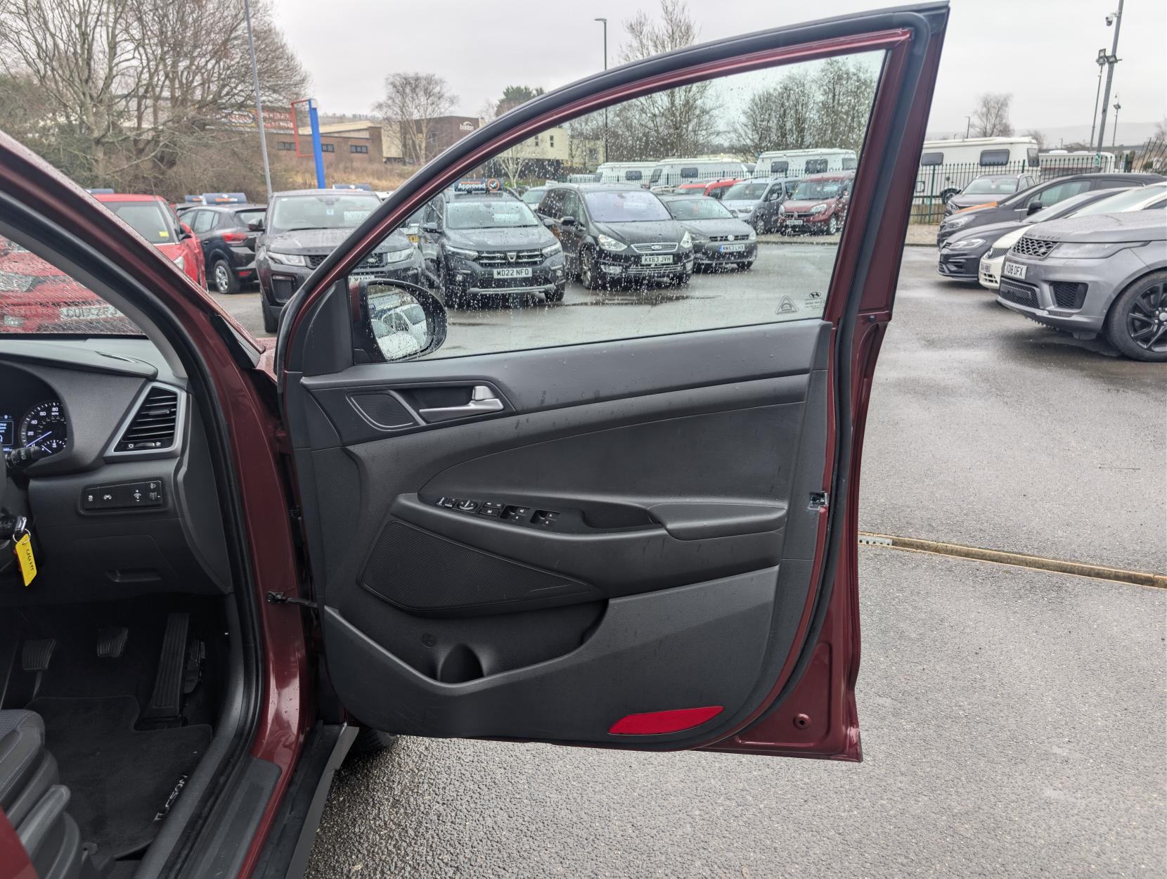 Hyundai TUCSON 1.7 CRDi Blue Drive SE SUV 5dr Diesel Manual Euro 6 (s/s) (116 ps)