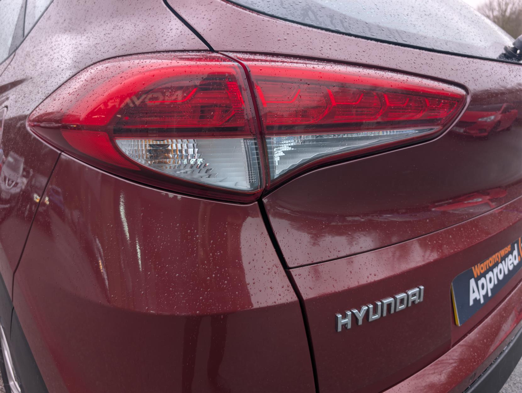 Hyundai TUCSON 1.7 CRDi Blue Drive SE SUV 5dr Diesel Manual Euro 6 (s/s) (116 ps)