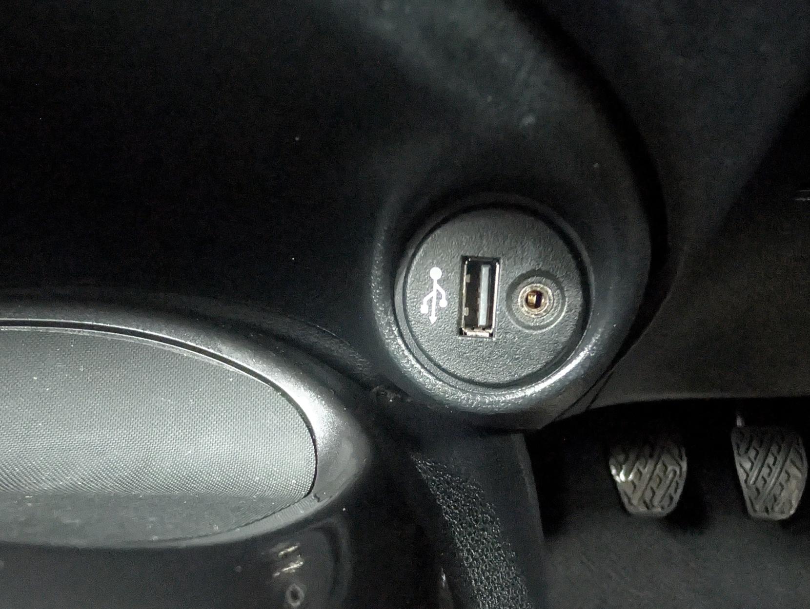 Nissan Juke 1.2 DIG-T Tekna SUV 5dr Petrol Manual Euro 6 (s/s) (115 ps)