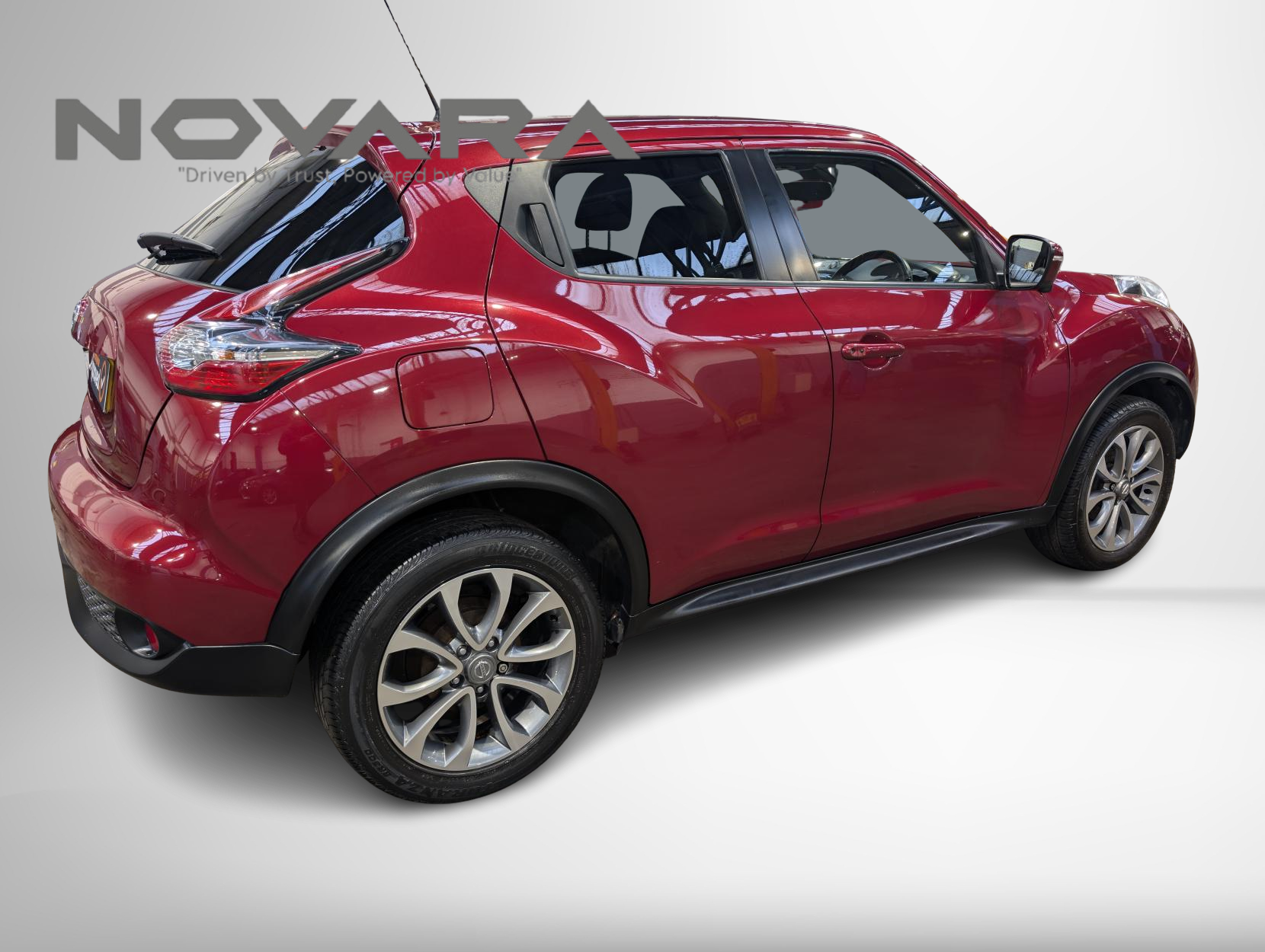 Nissan Juke 1.2 DIG-T Tekna SUV 5dr Petrol Manual Euro 6 (s/s) (115 ps)