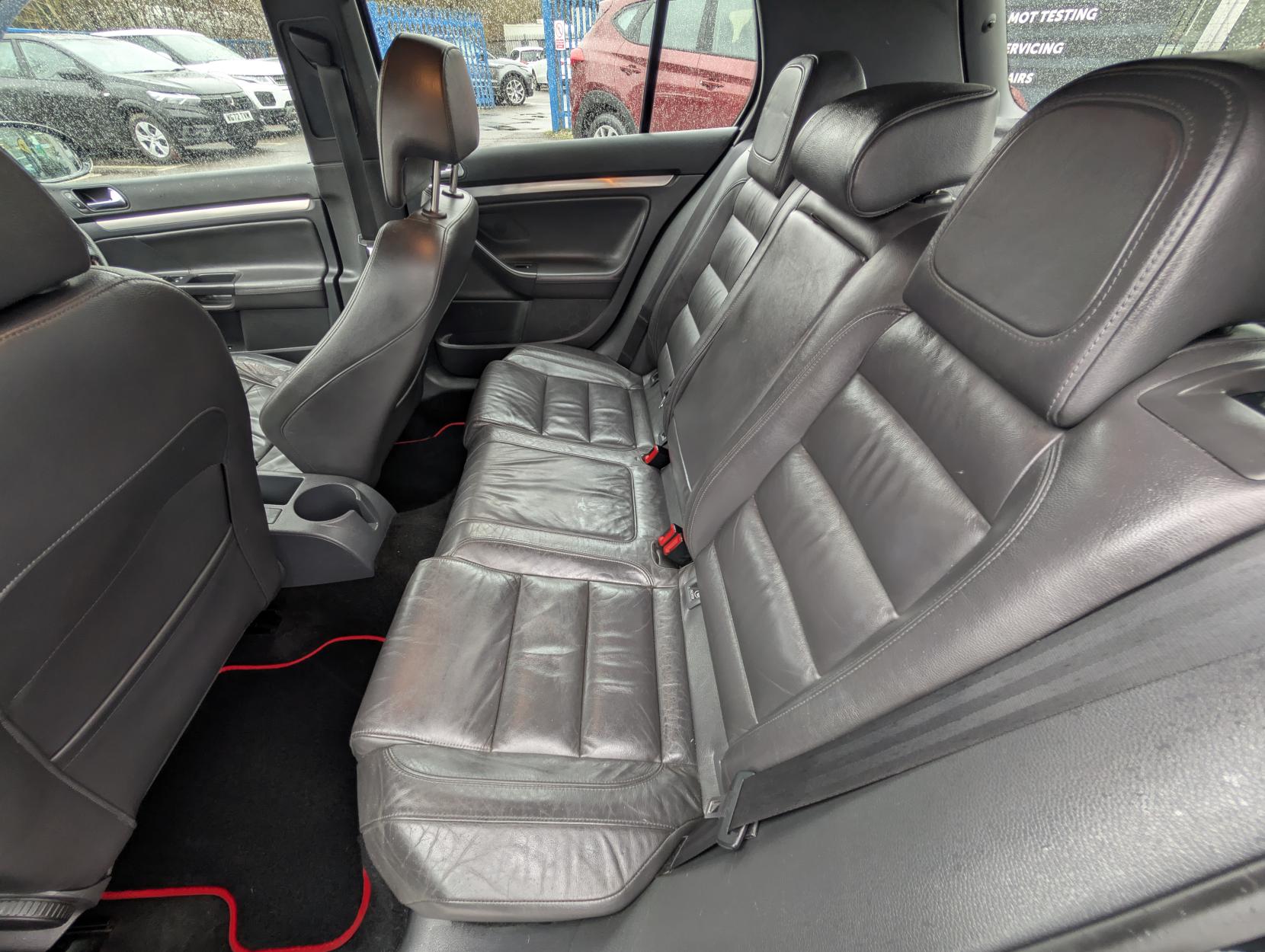 Volkswagen Golf 2.0 TFSI GTI Hatchback 5dr Petrol Manual (189 g/km, 198 bhp)