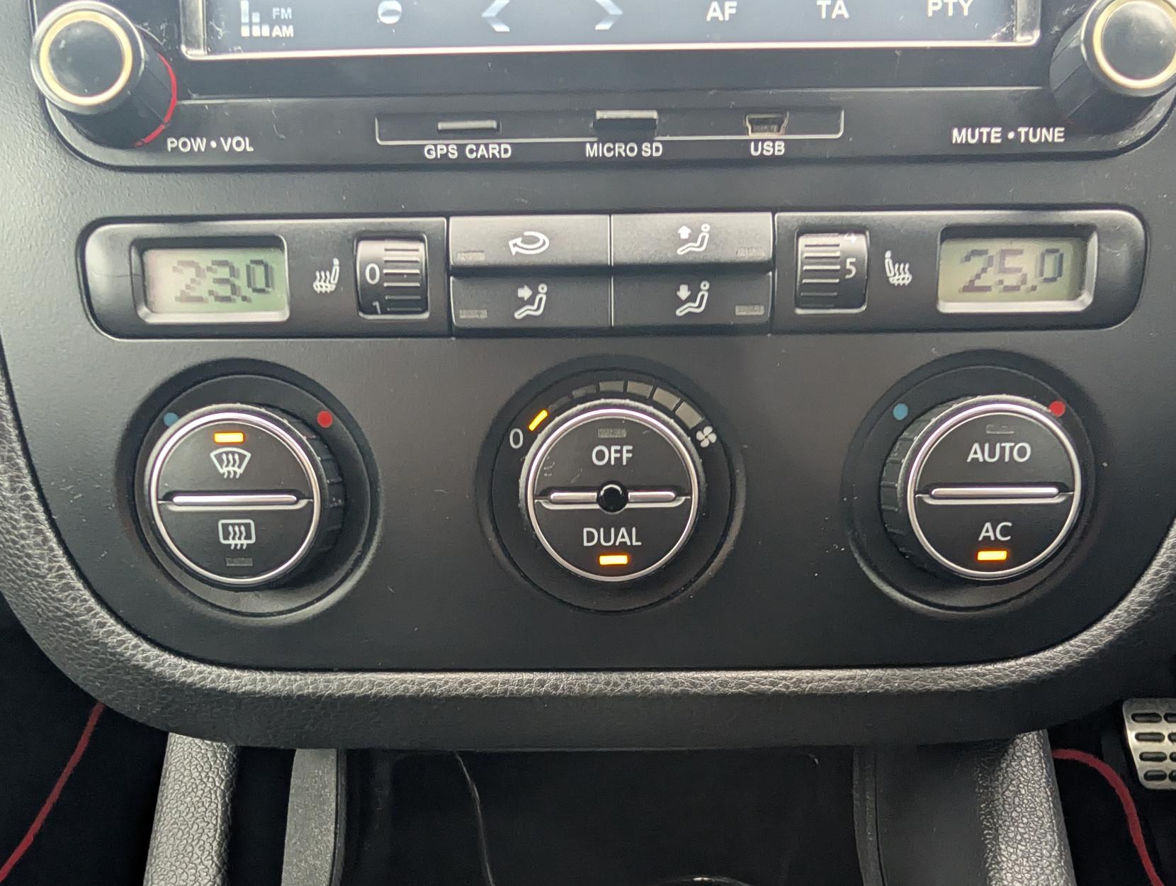 Volkswagen Golf 2.0 TFSI GTI Hatchback 5dr Petrol Manual (189 g/km, 198 bhp)