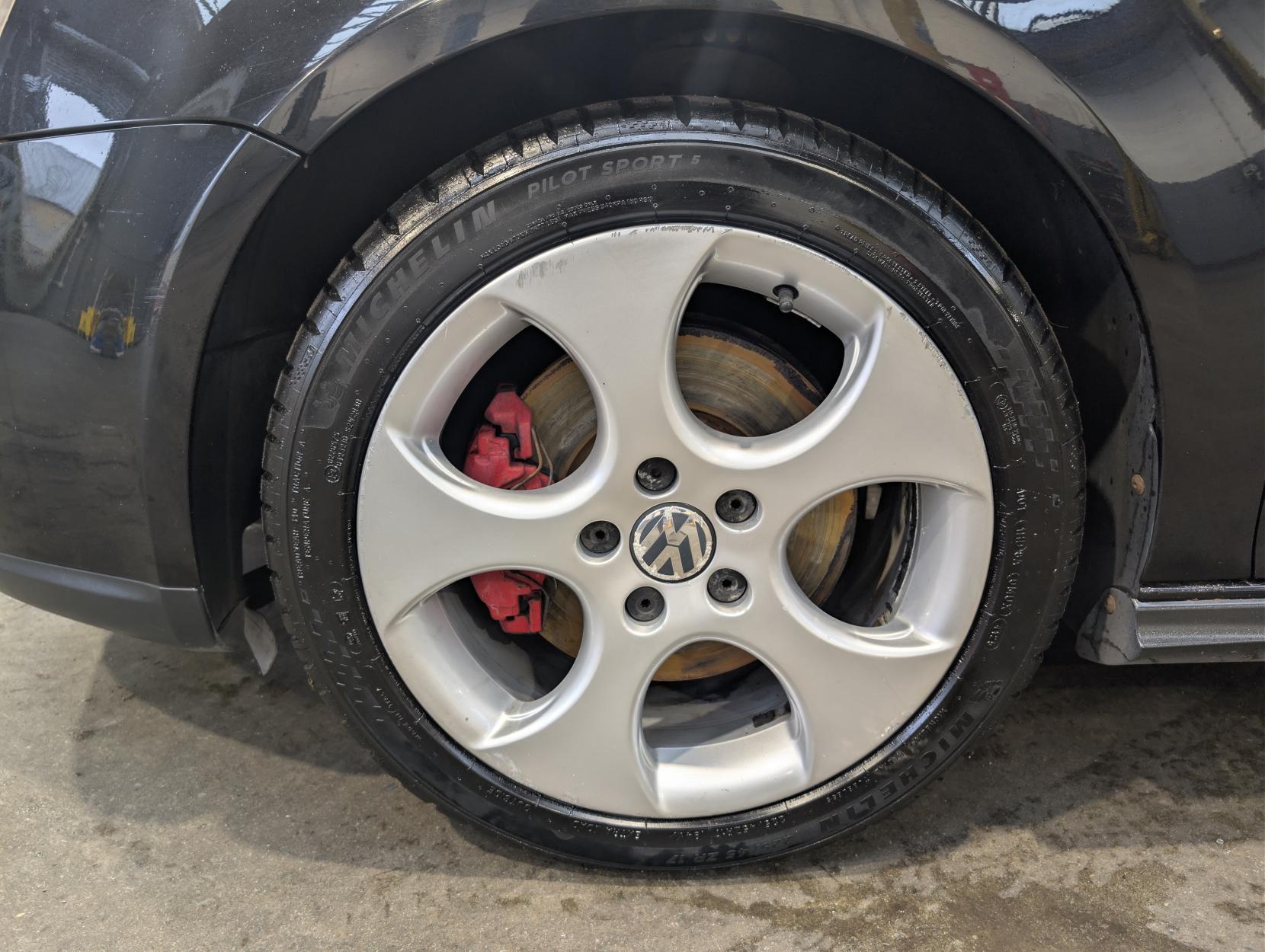 Volkswagen Golf 2.0 TFSI GTI Hatchback 5dr Petrol Manual (189 g/km, 198 bhp)