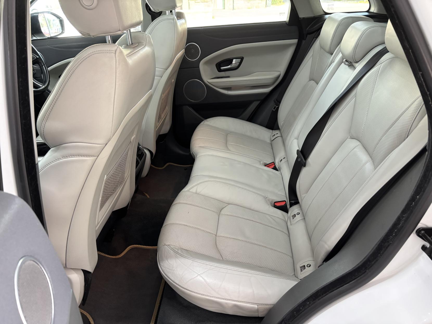 Land Rover Range Rover Evoque 2.0 TD4 HSE Dynamic SUV 5dr Diesel Manual 4WD Euro 6 (s/s) (180 ps)