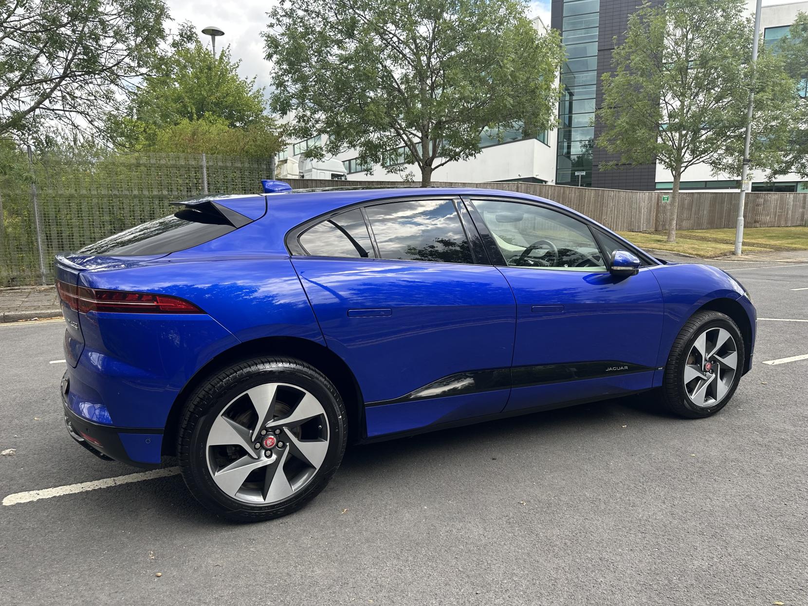 Jaguar I-PACE 400 90kWh SE SUV 5dr Electric Auto 4WD (400 ps)