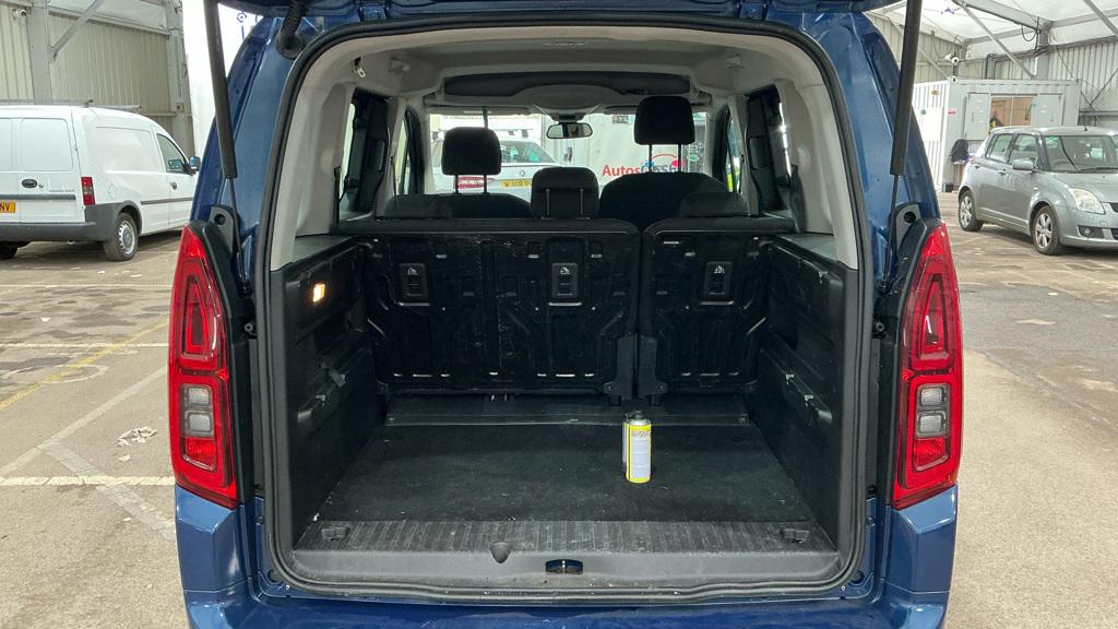 Vauxhall Combo Life 1.2 Turbo GPF Energy MPV 5dr Petrol Manual Euro 6 (s/s) (110 ps)