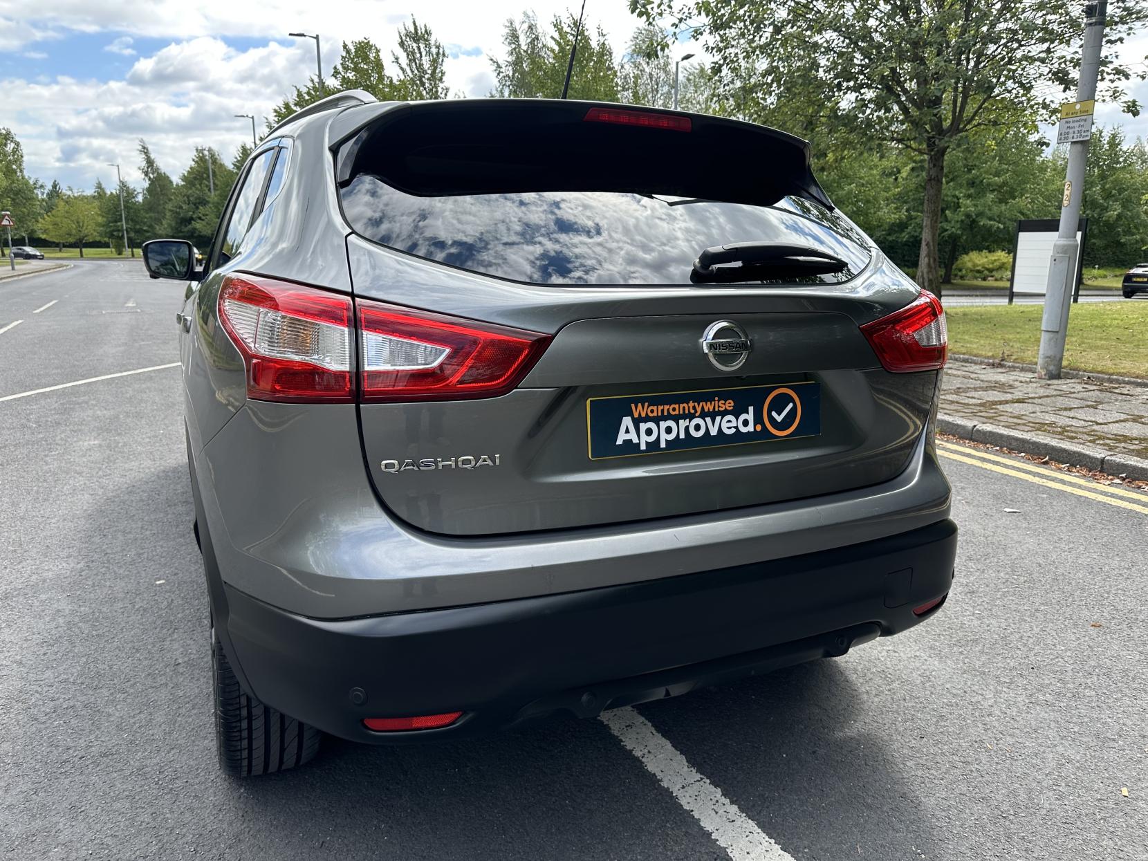 Nissan Qashqai 1.5 dCi Tekna SUV 5dr Diesel Manual 2WD Euro 6 (s/s) (110 ps)