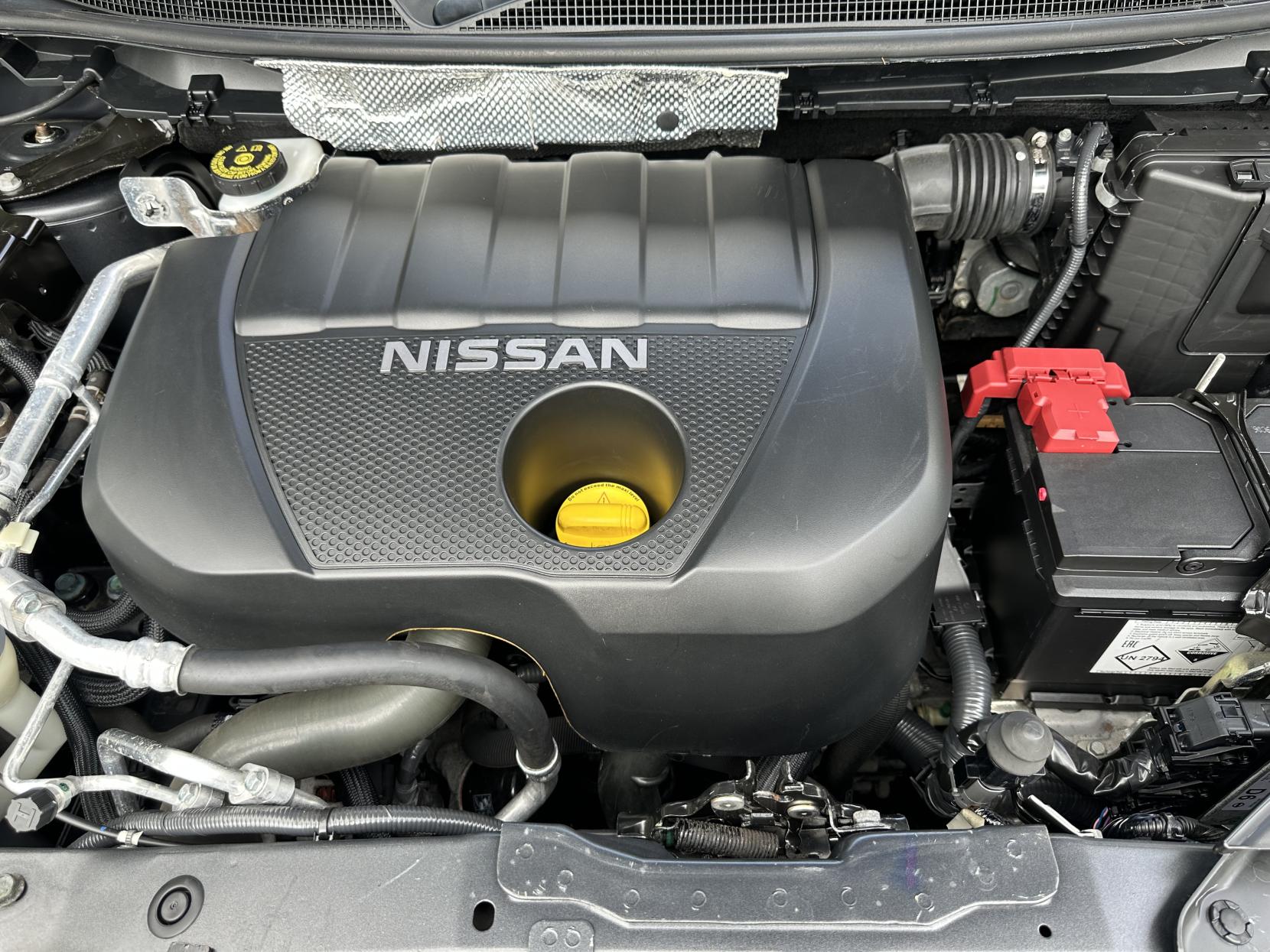 Nissan Qashqai 1.5 dCi Tekna SUV 5dr Diesel Manual 2WD Euro 6 (s/s) (110 ps)