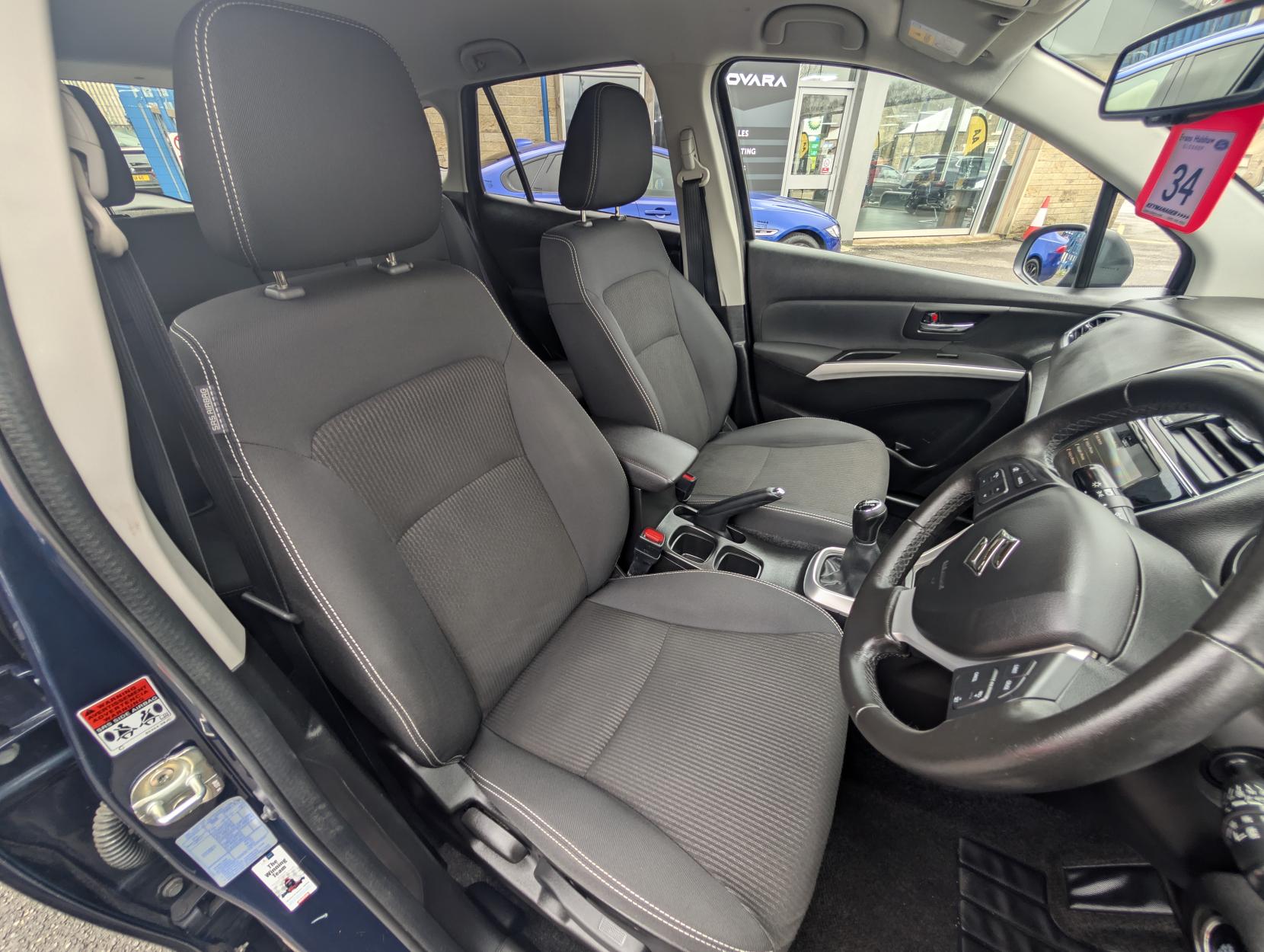 Suzuki SX4 S-Cross 1.0 Boosterjet SZ-T SUV 5dr Petrol Manual Euro 6 (111 ps)