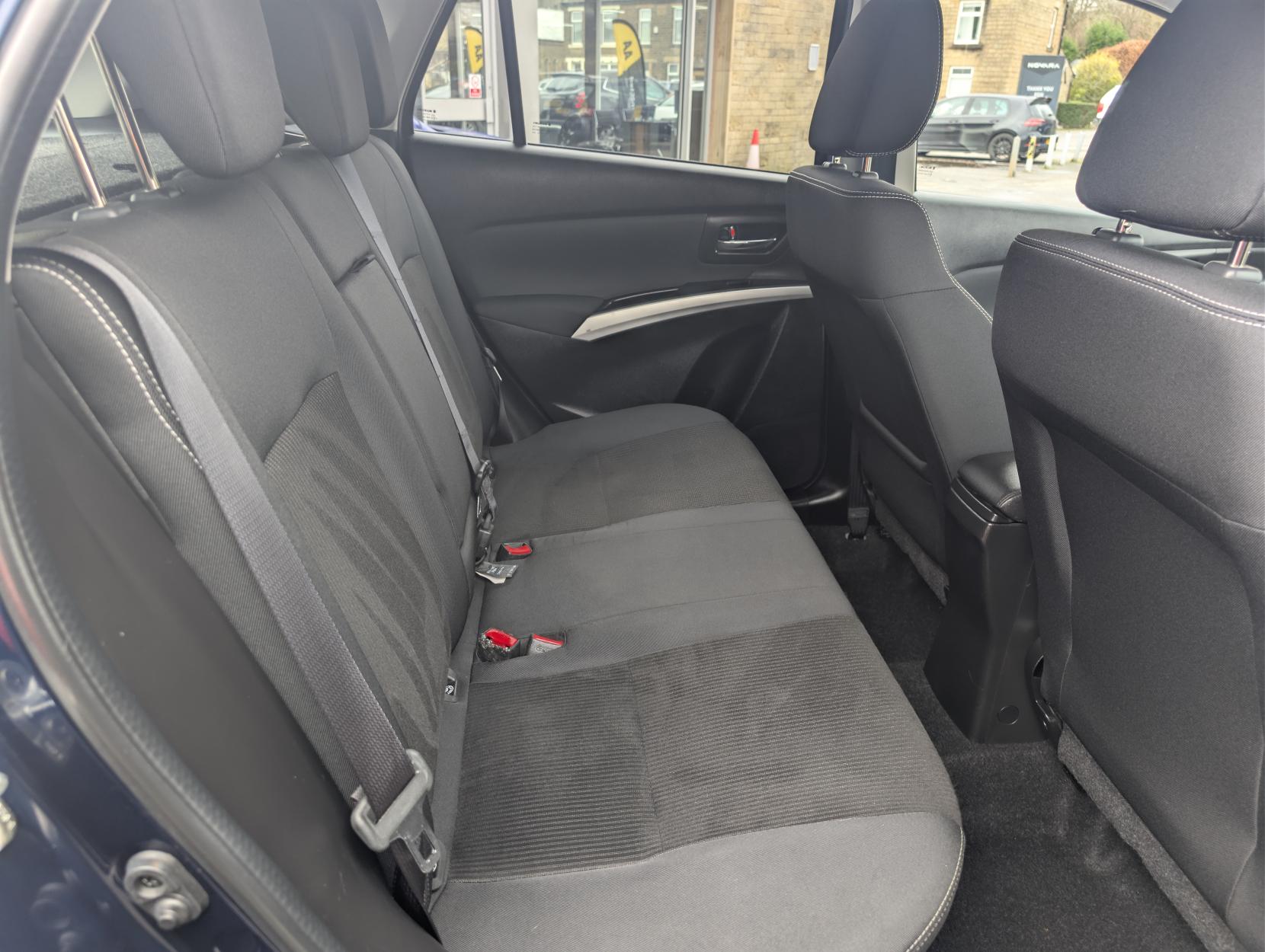 Suzuki SX4 S-Cross 1.0 Boosterjet SZ-T SUV 5dr Petrol Manual Euro 6 (111 ps)