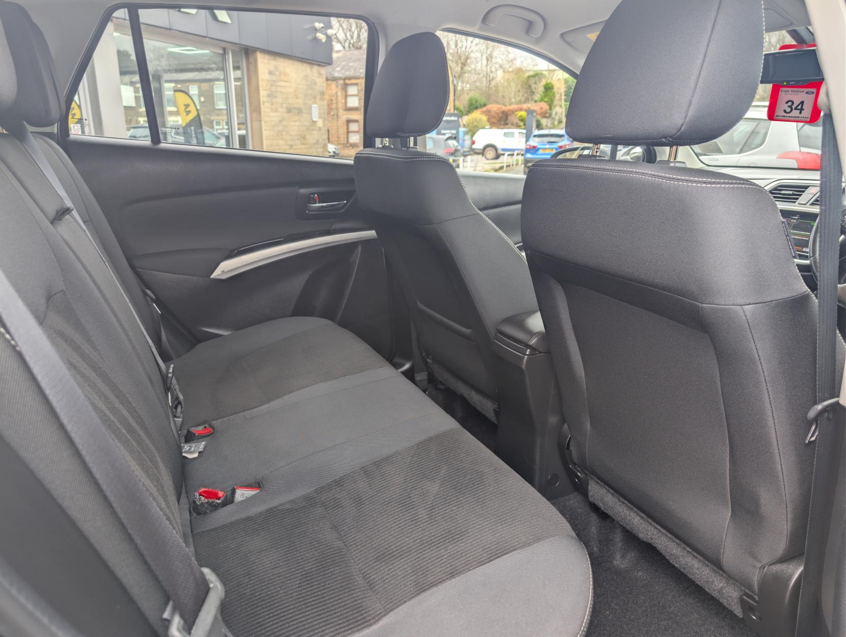 Suzuki SX4 S-Cross 1.0 Boosterjet SZ-T SUV 5dr Petrol Manual Euro 6 (111 ps)