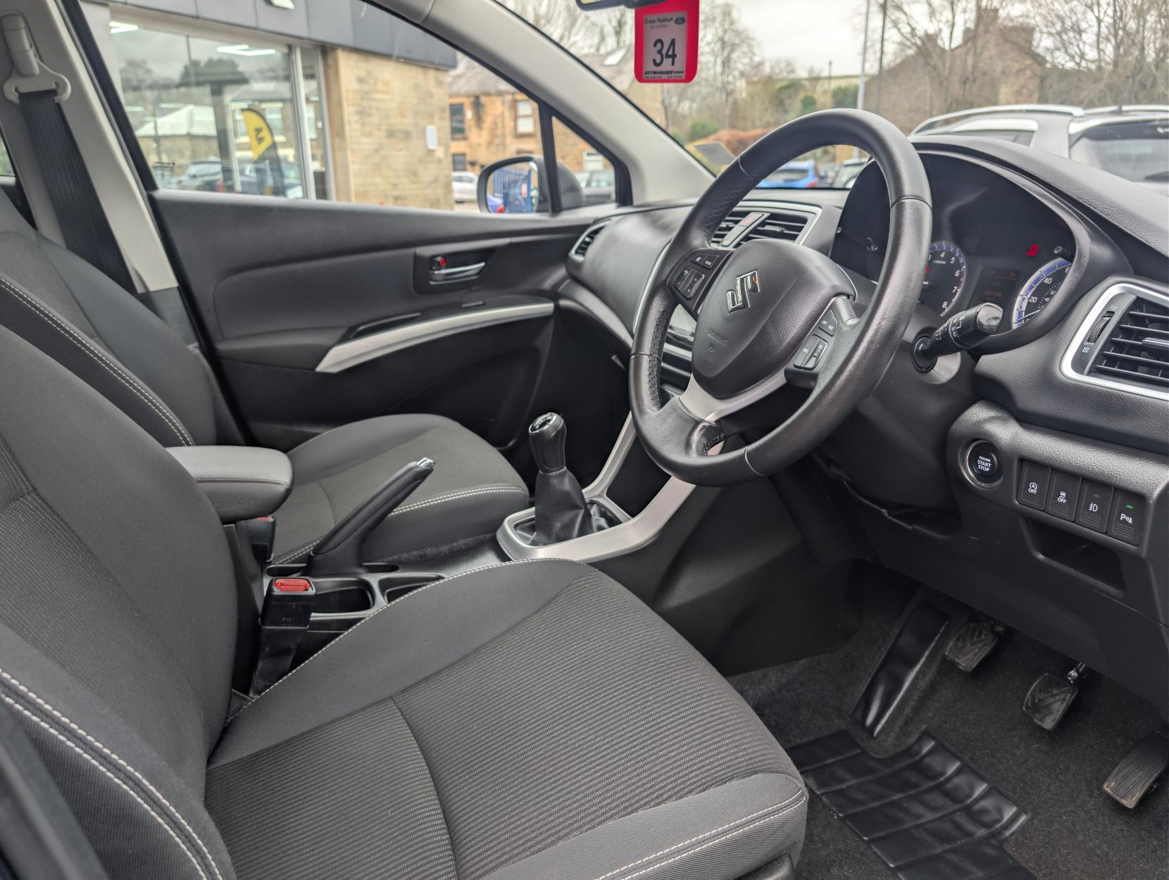 Suzuki SX4 S-Cross 1.0 Boosterjet SZ-T SUV 5dr Petrol Manual Euro 6 (111 ps)