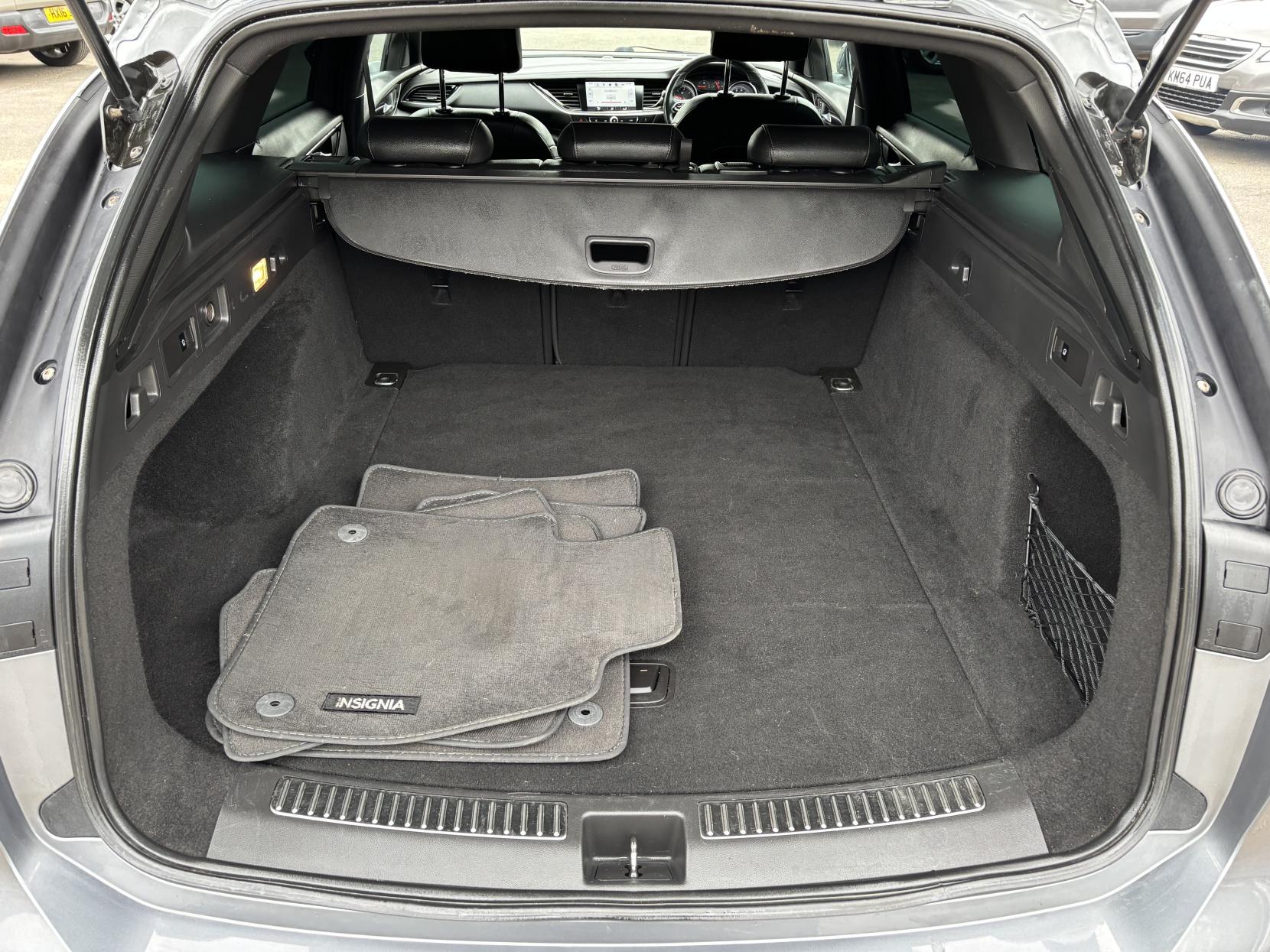 Vauxhall Insignia 2.0 Turbo D BlueInjection SRi VX Line Nav Sports Tourer 5dr Diesel Auto Euro 6 (s/s) (170 ps)