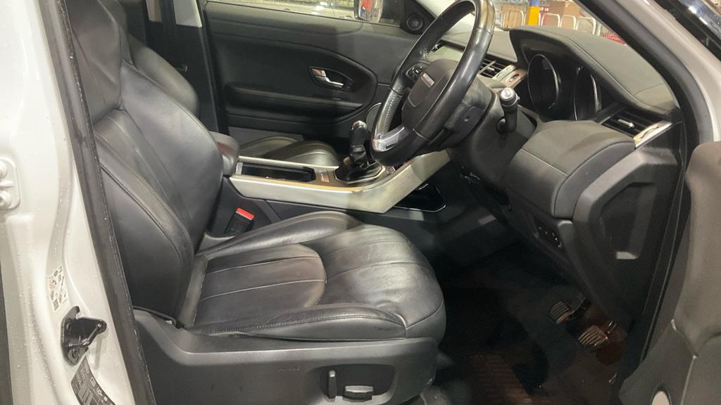 Land Rover Range Rover Evoque 2.0 eD4 SE SUV 5dr Diesel Manual FWD Euro 6 (s/s) (150 ps)