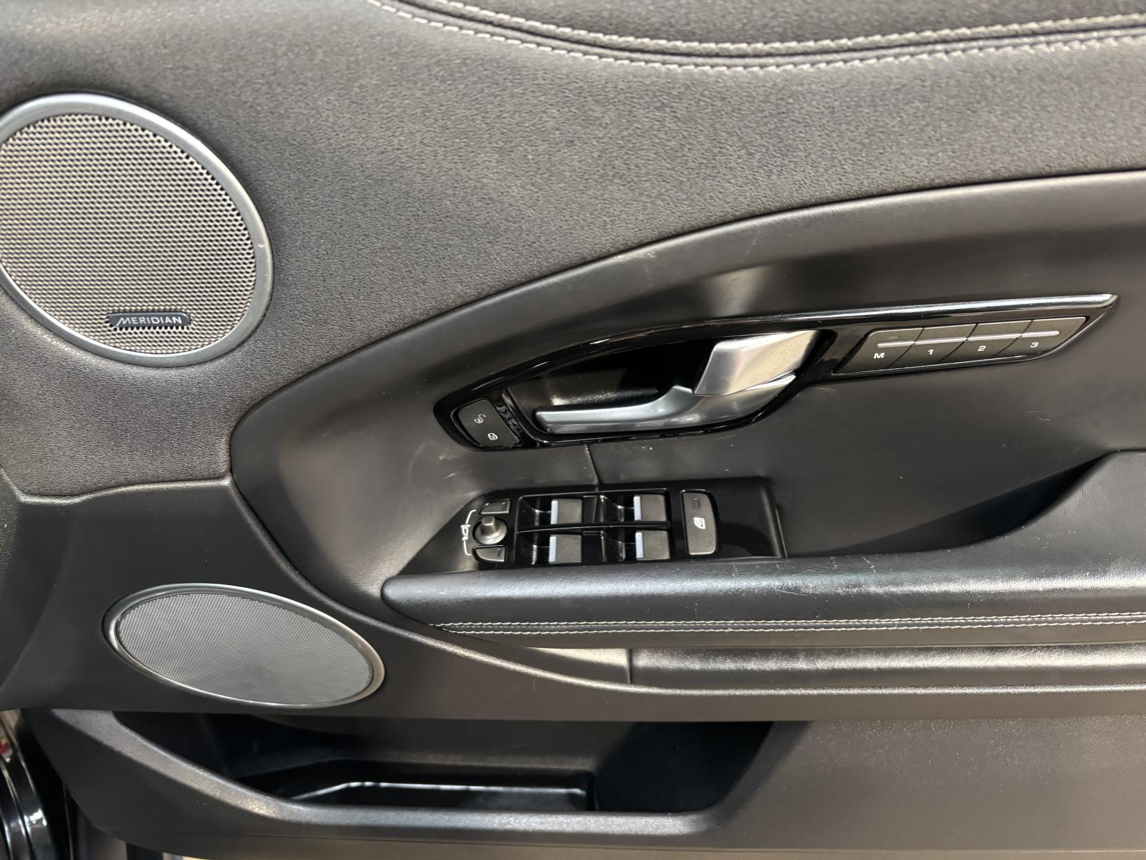 Land Rover Range Rover Evoque 2.0 eD4 HSE Dynamic SUV 5dr Diesel Manual FWD Euro 6 (s/s) (150 ps)