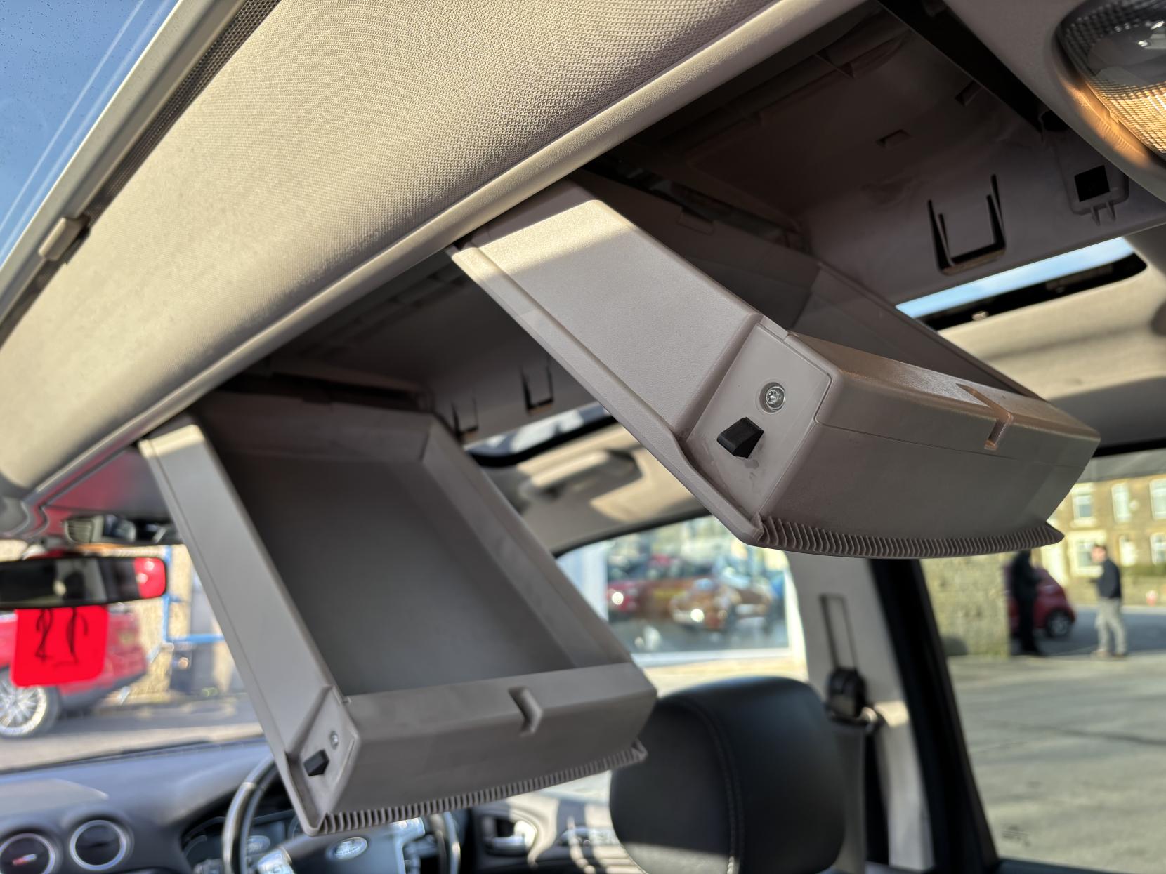 Ford Galaxy 2.0 TDCi Titanium X MPV 5dr Diesel Powershift Euro 5 (163 ps)